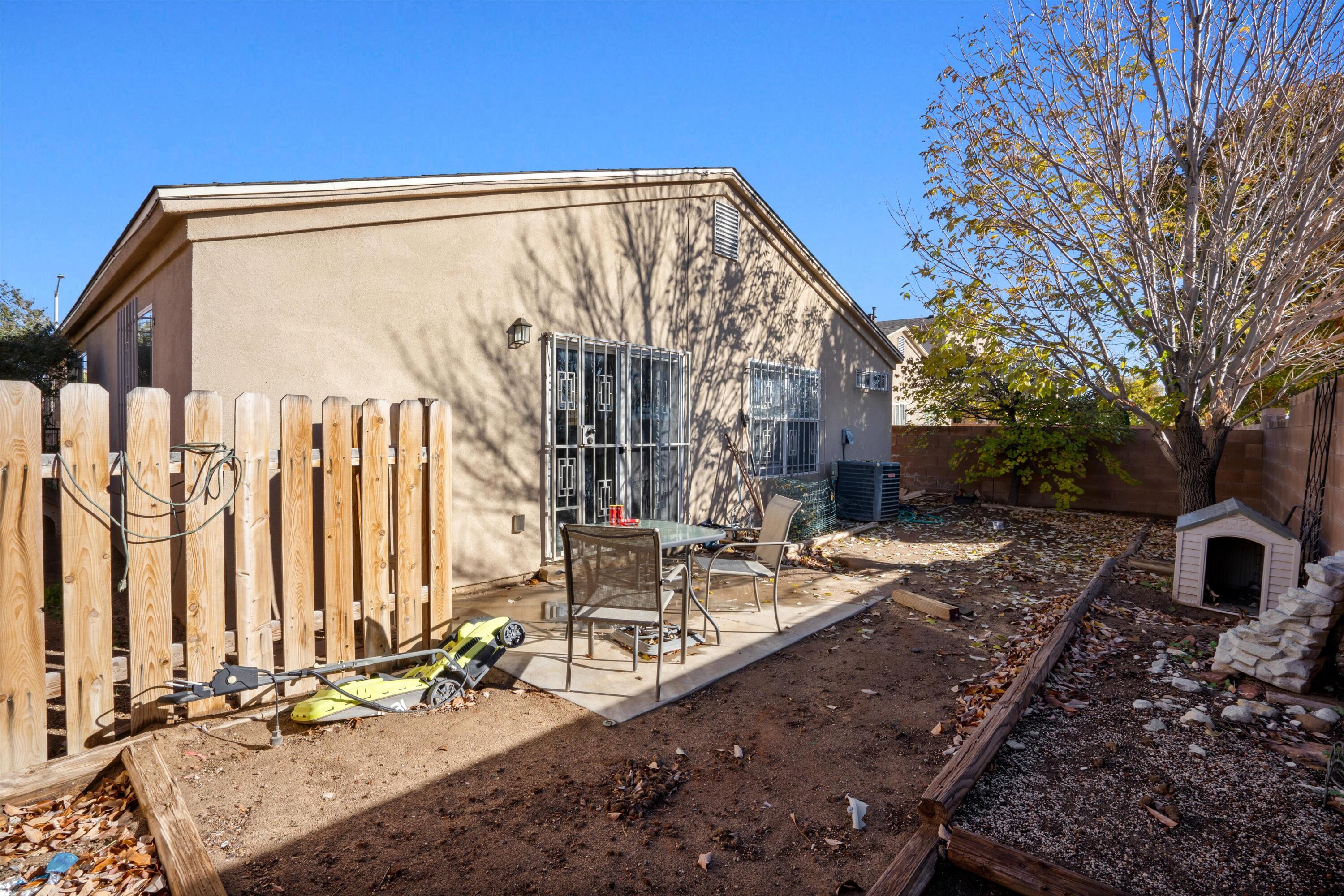 8432 LLANO VISTA Avenue SW