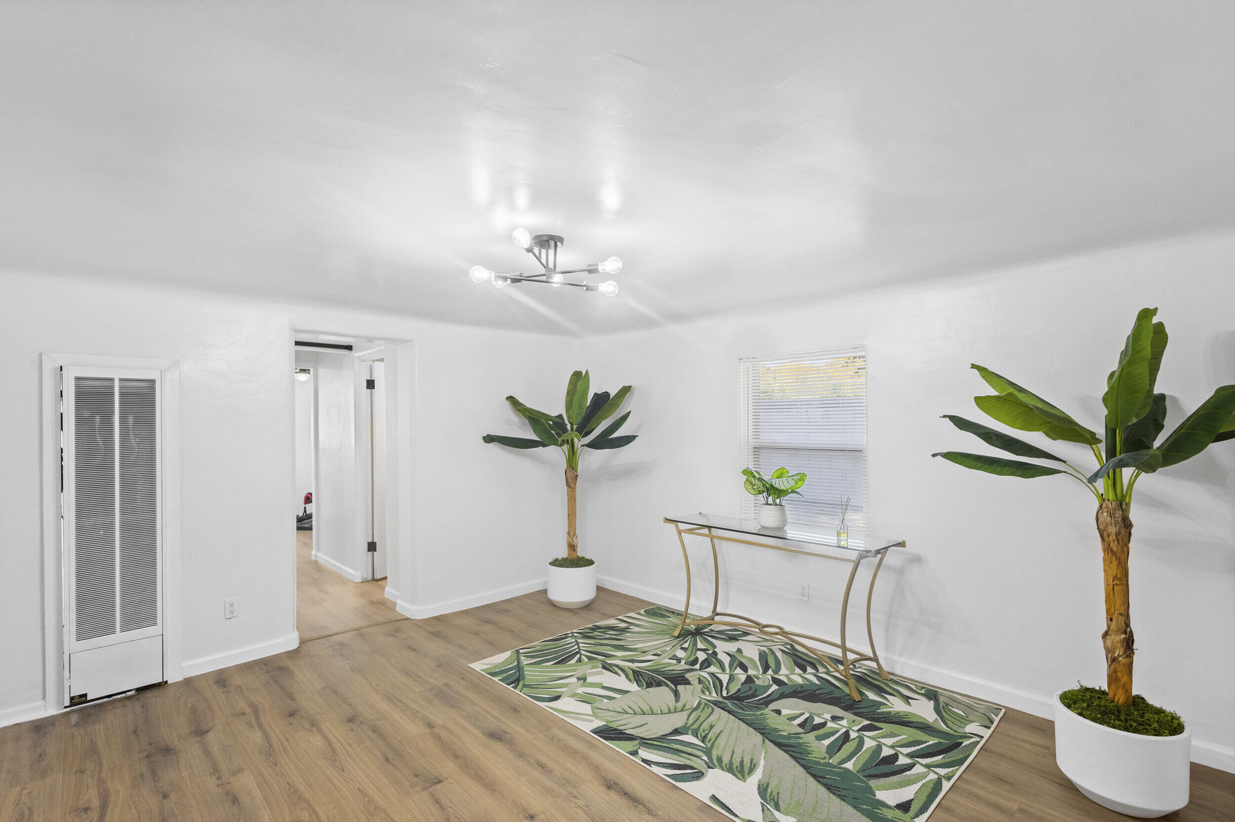 1113 9TH Street SW