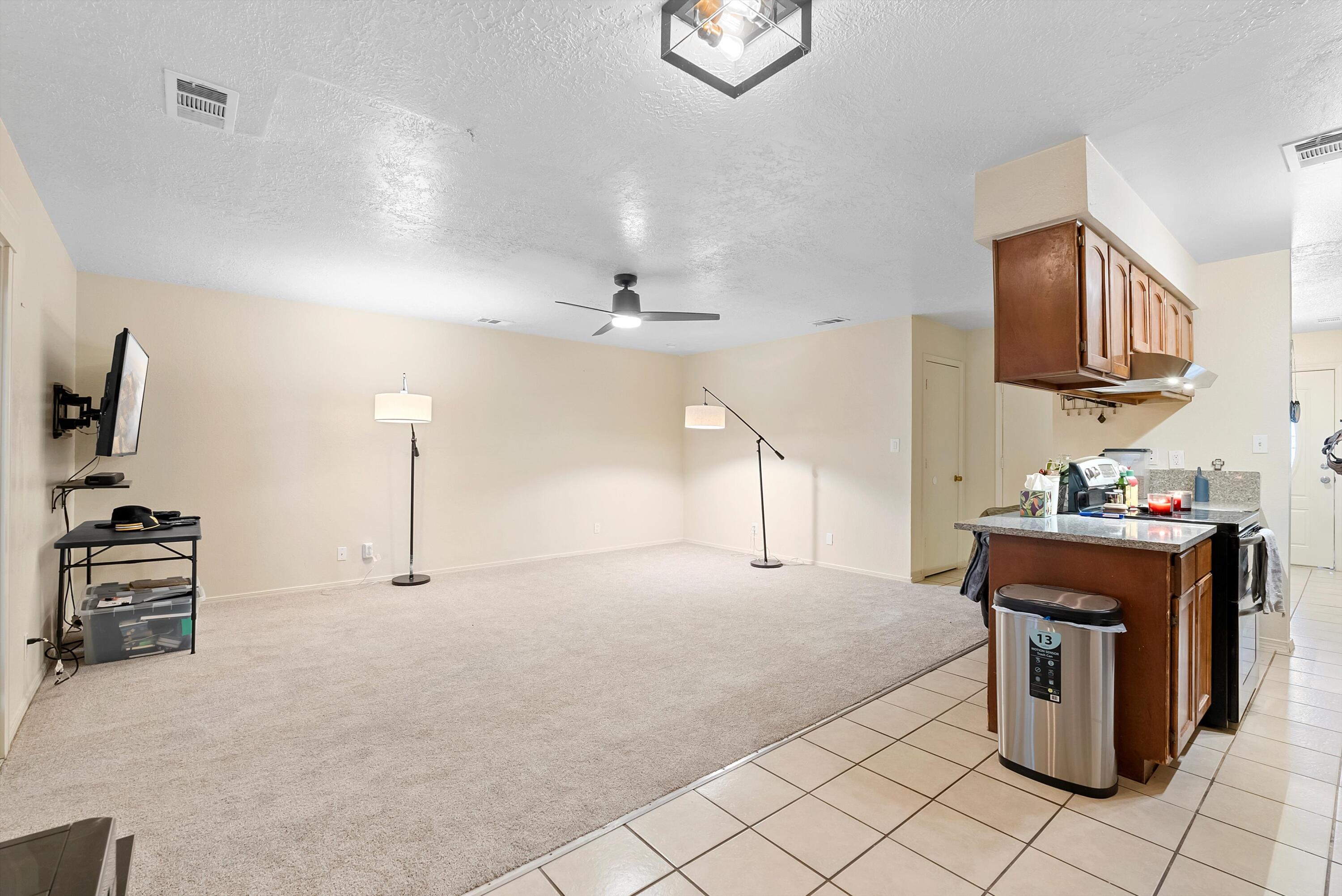 695 POLARIS Boulevard SE