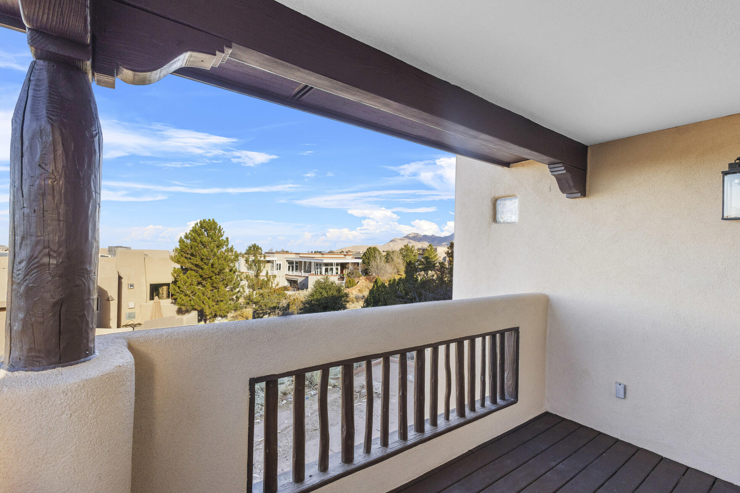 6208 Fringe Sage Court NE