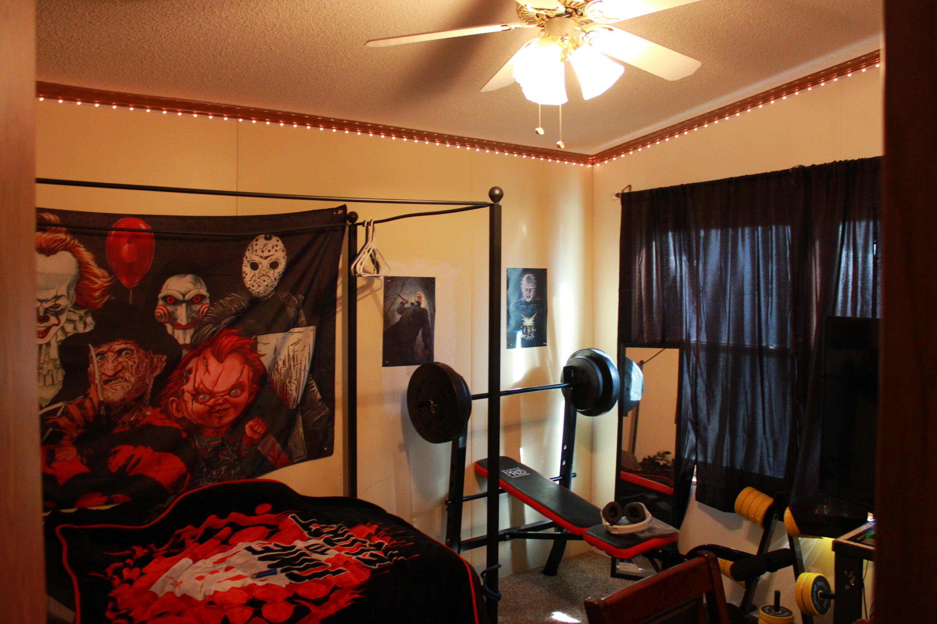 12325 COUGAR Lane SE