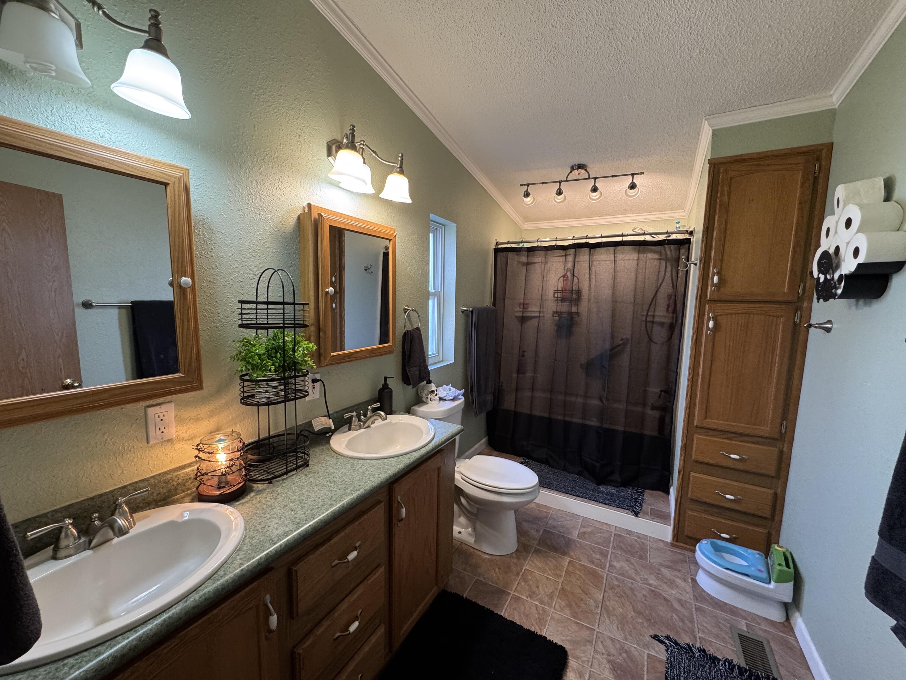 12325 COUGAR Lane SE