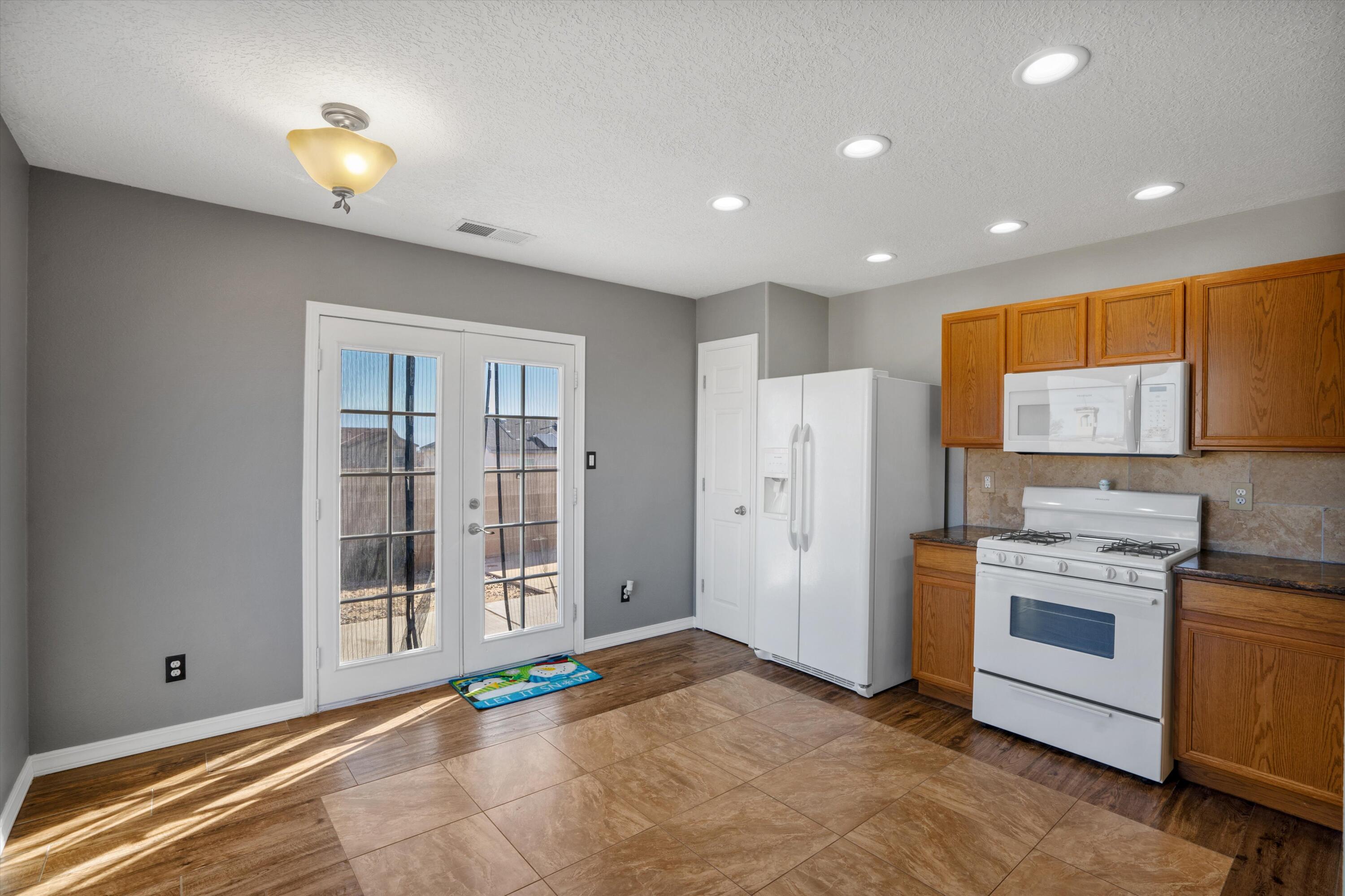 11112 FIESTA PARK Street NW