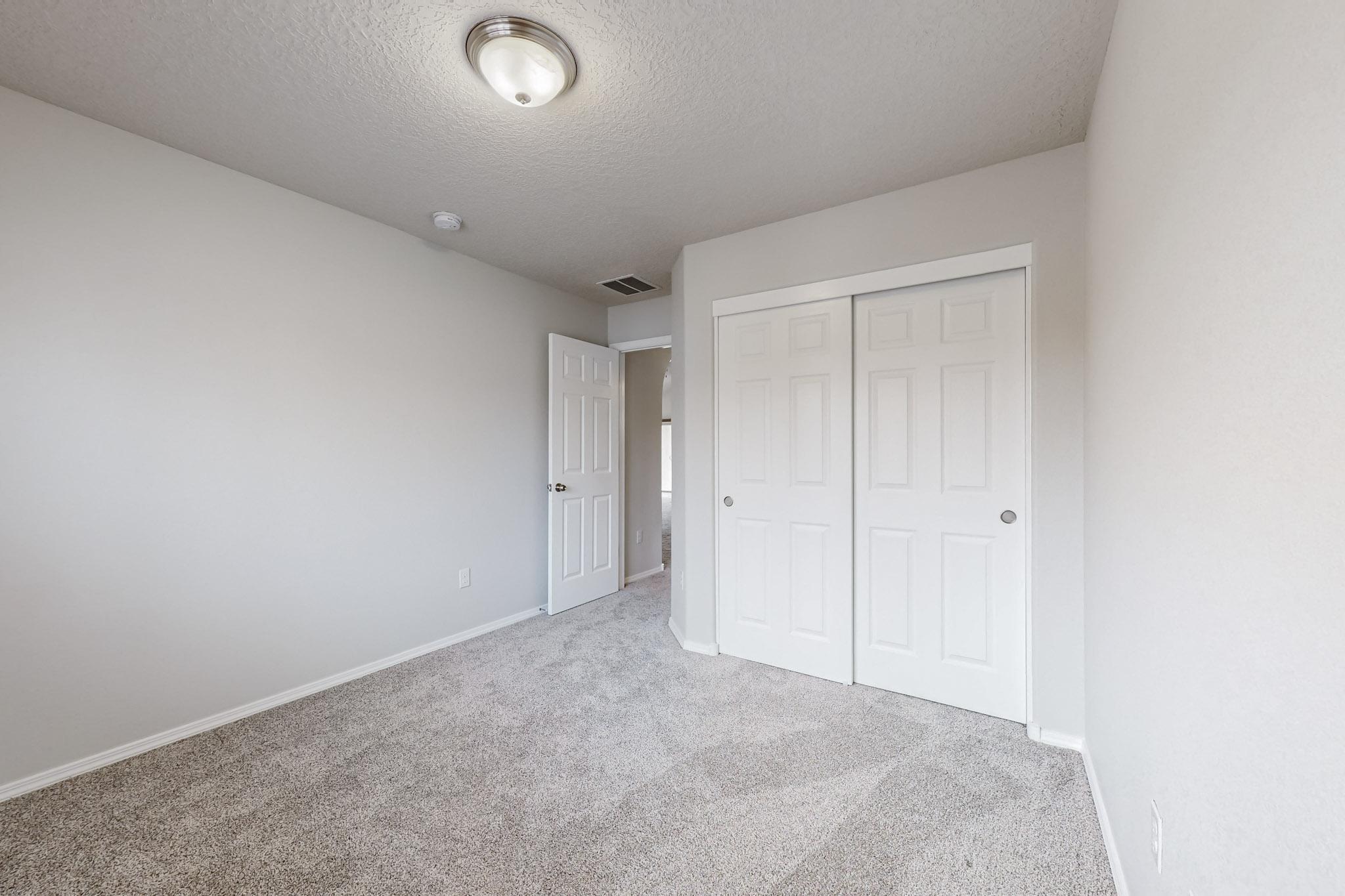 1147 DESERT SUNFLOWER Drive NE