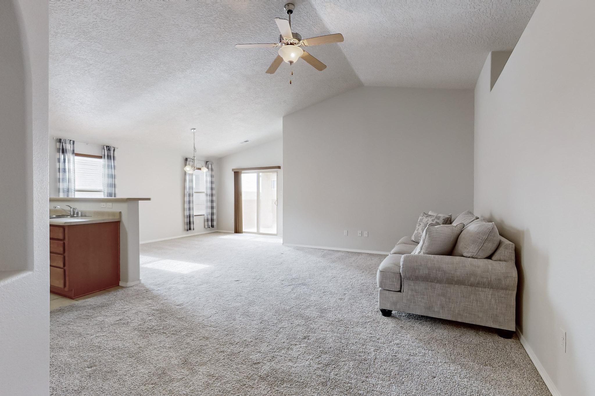 1147 DESERT SUNFLOWER Drive NE