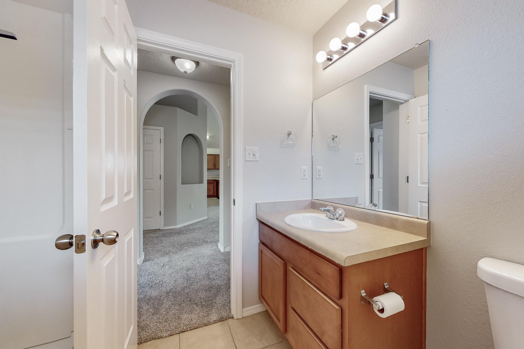 1147 DESERT SUNFLOWER Drive NE