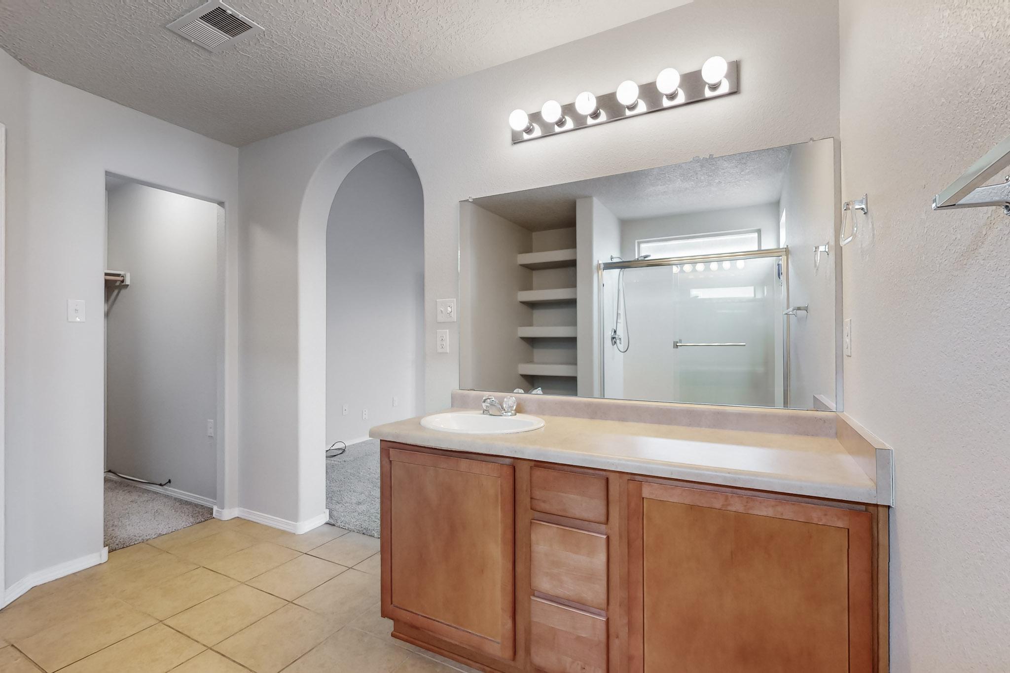 1147 DESERT SUNFLOWER Drive NE