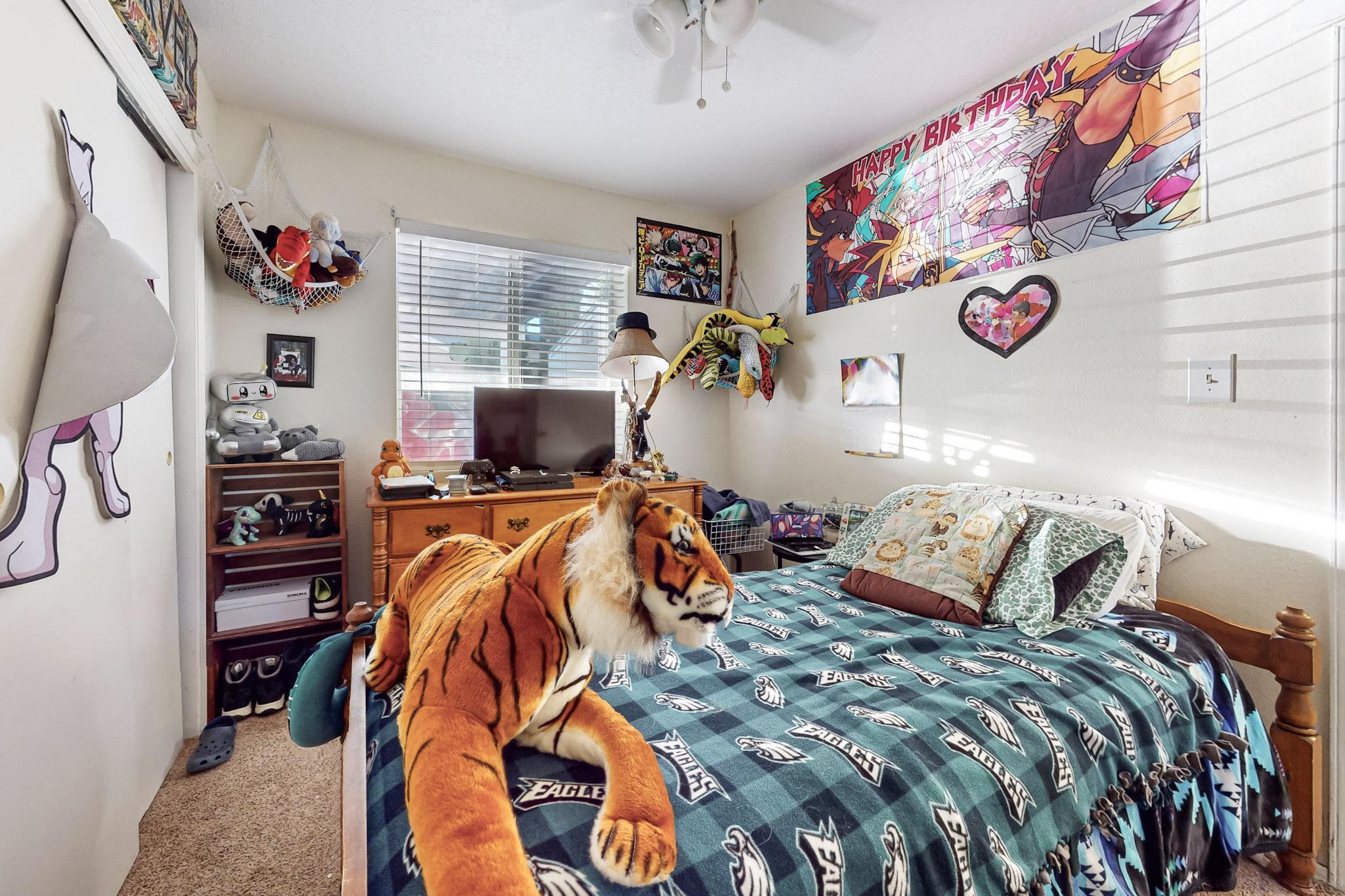 6523 AZUELO Avenue NW