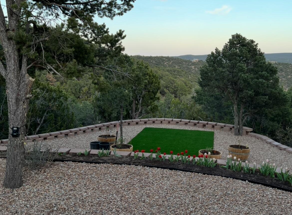 2 Snowcap Court