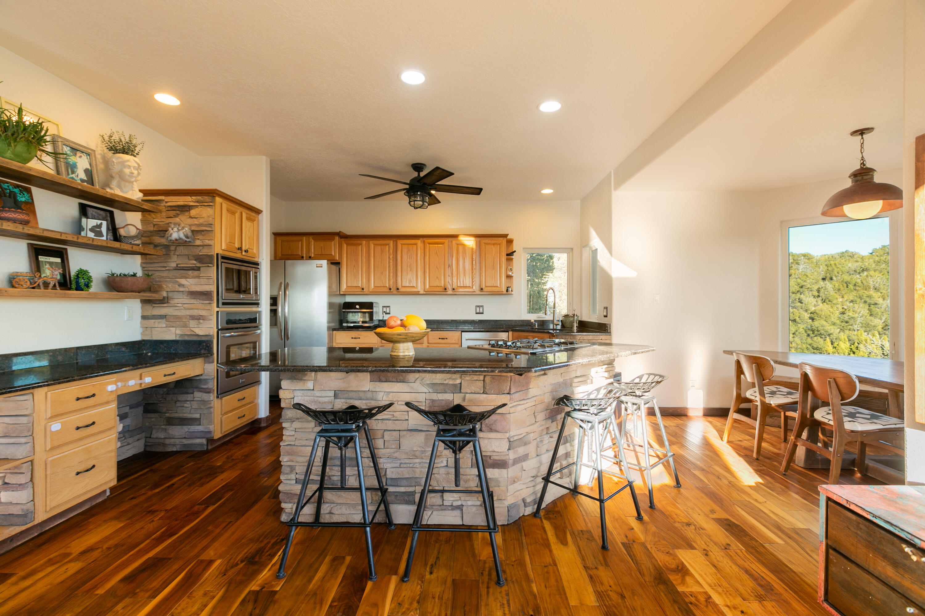 2 Snowcap Court