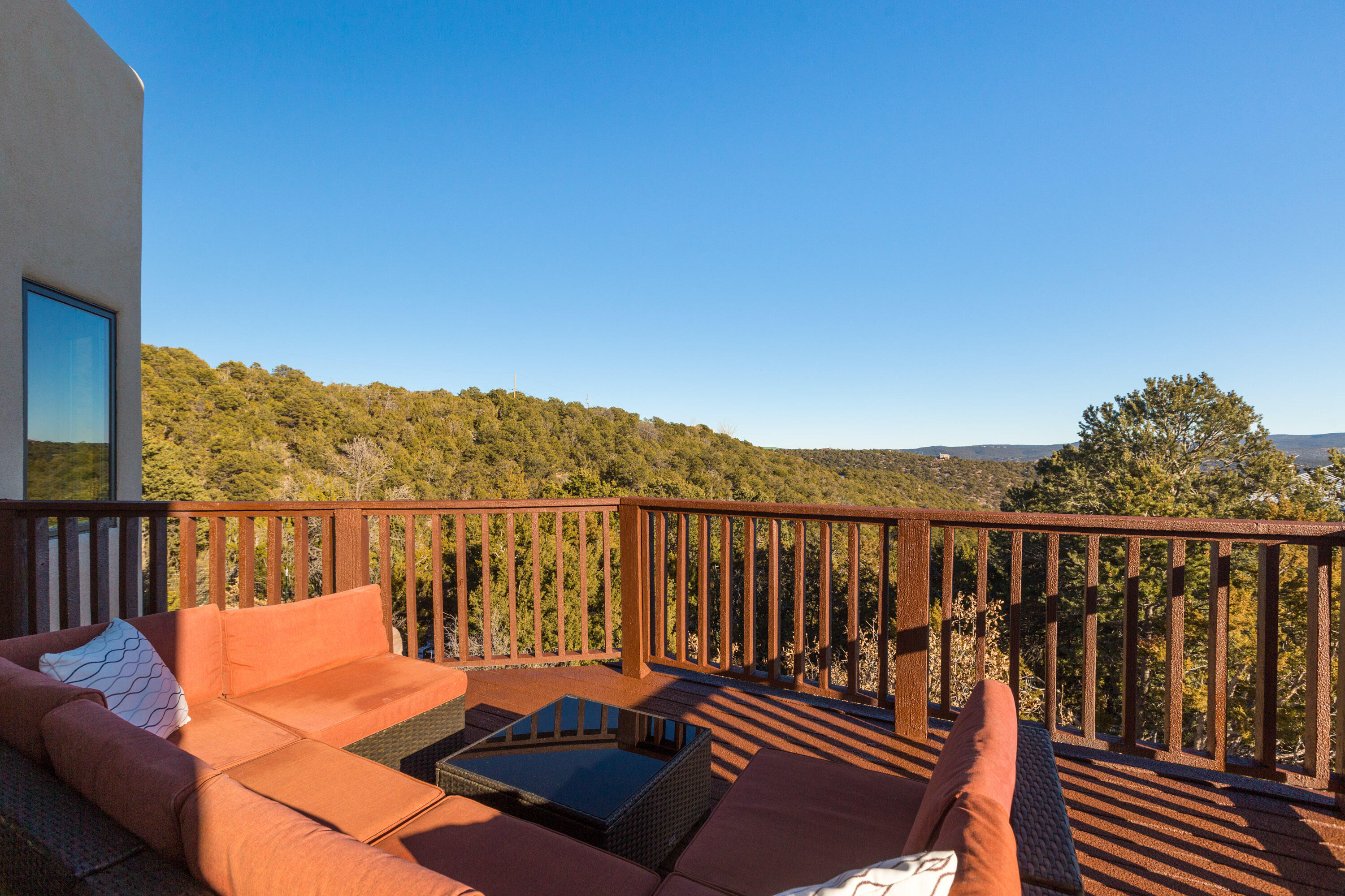 2 Snowcap Court