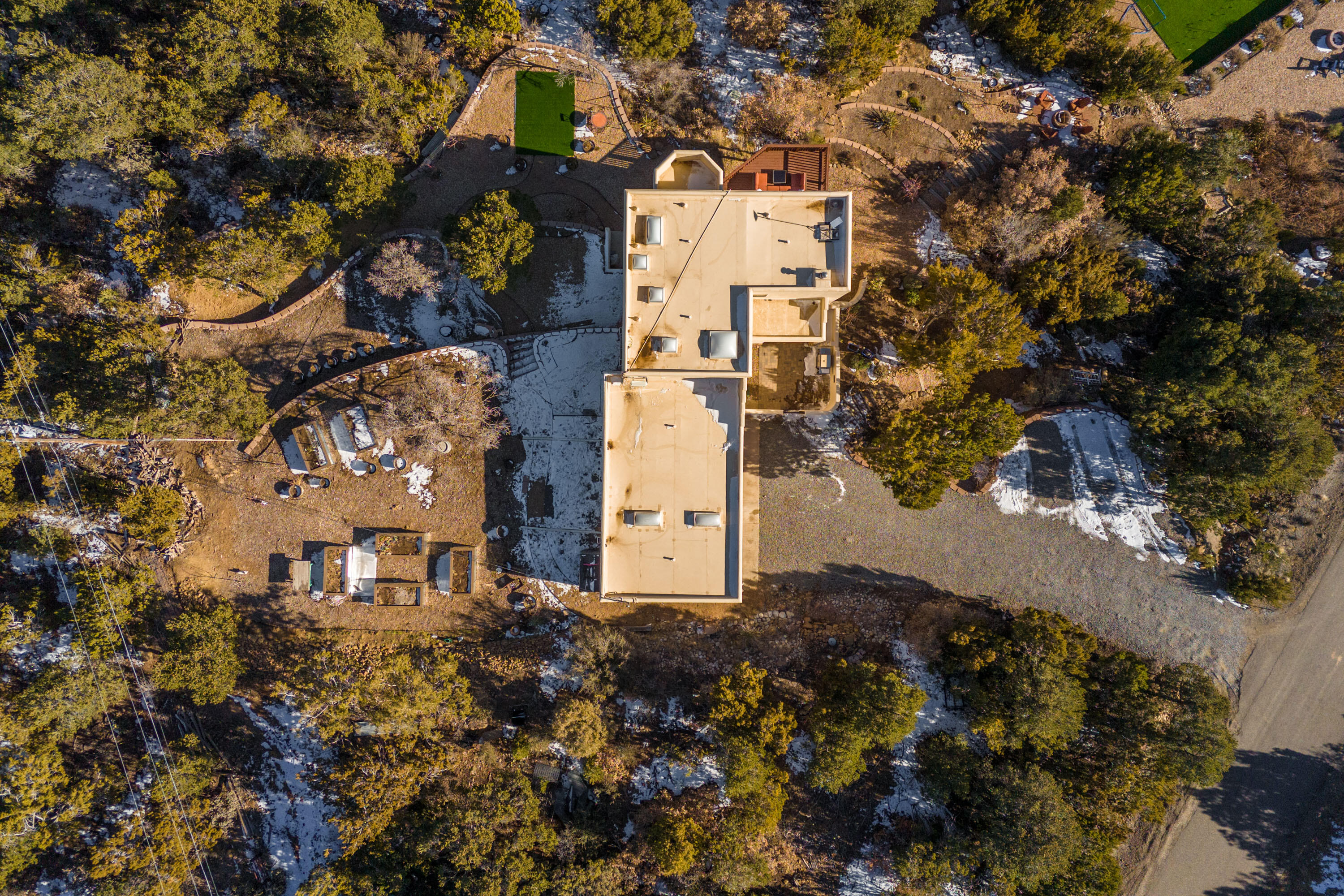 2 Snowcap Court