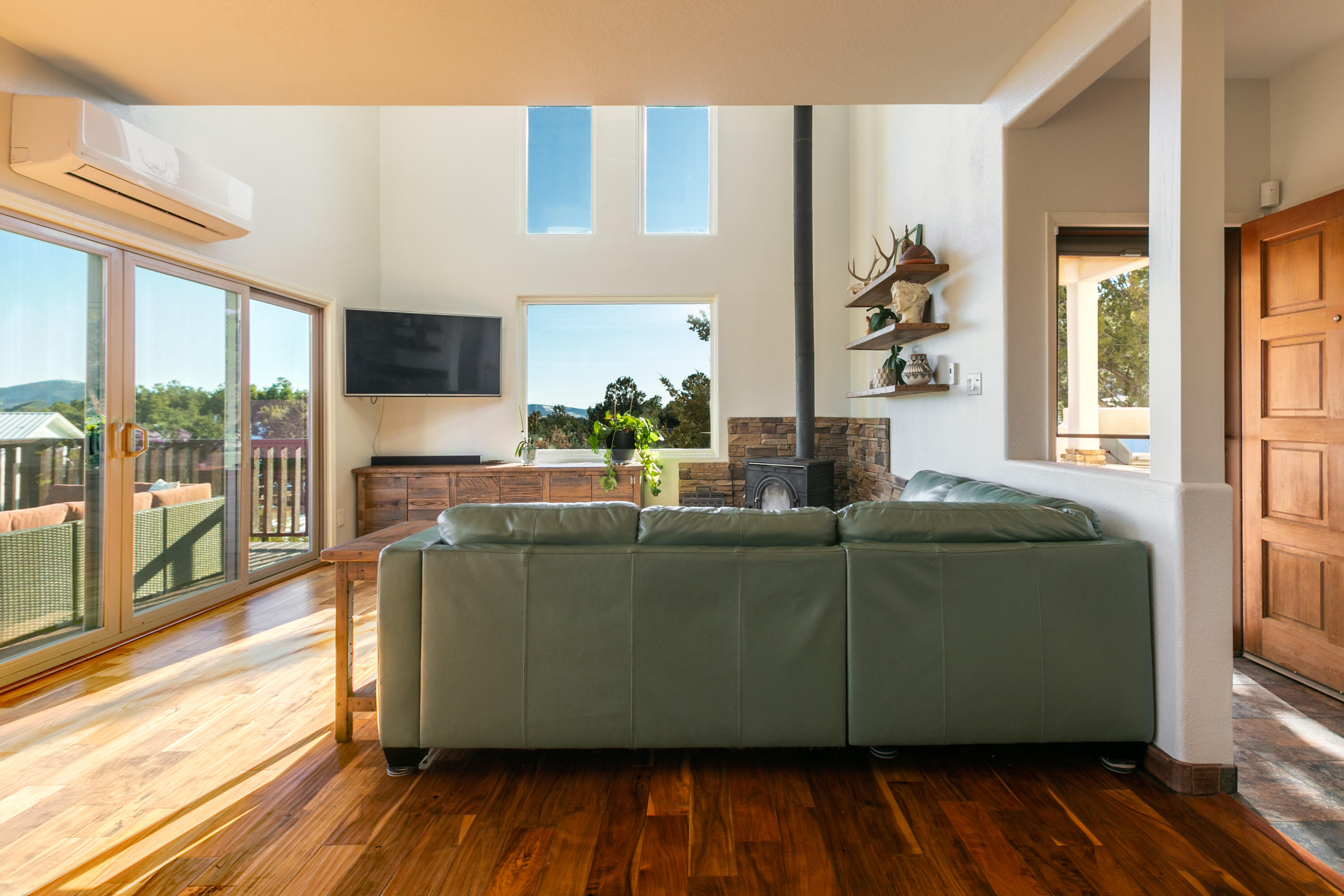 2 Snowcap Court