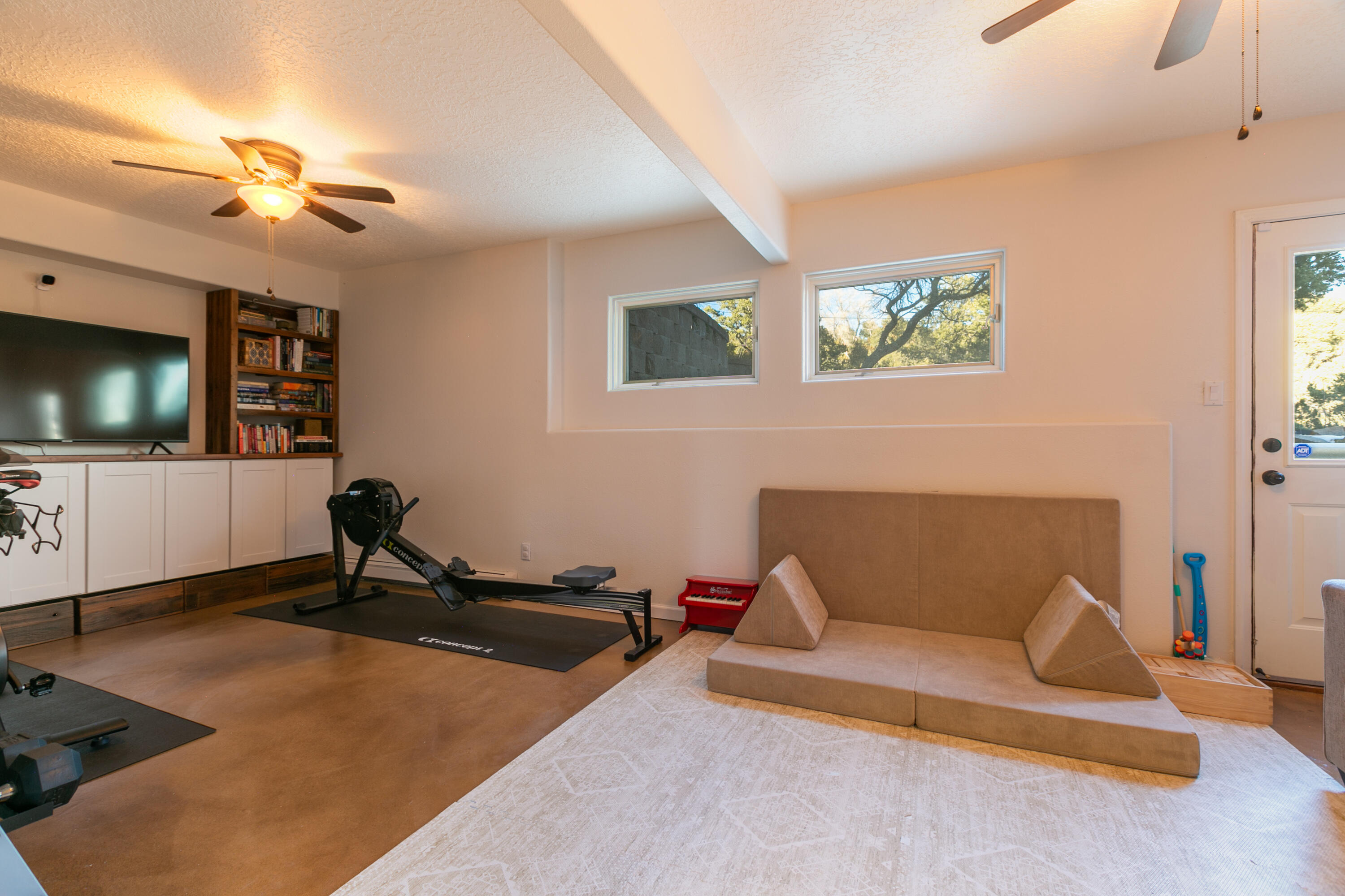 2 Snowcap Court