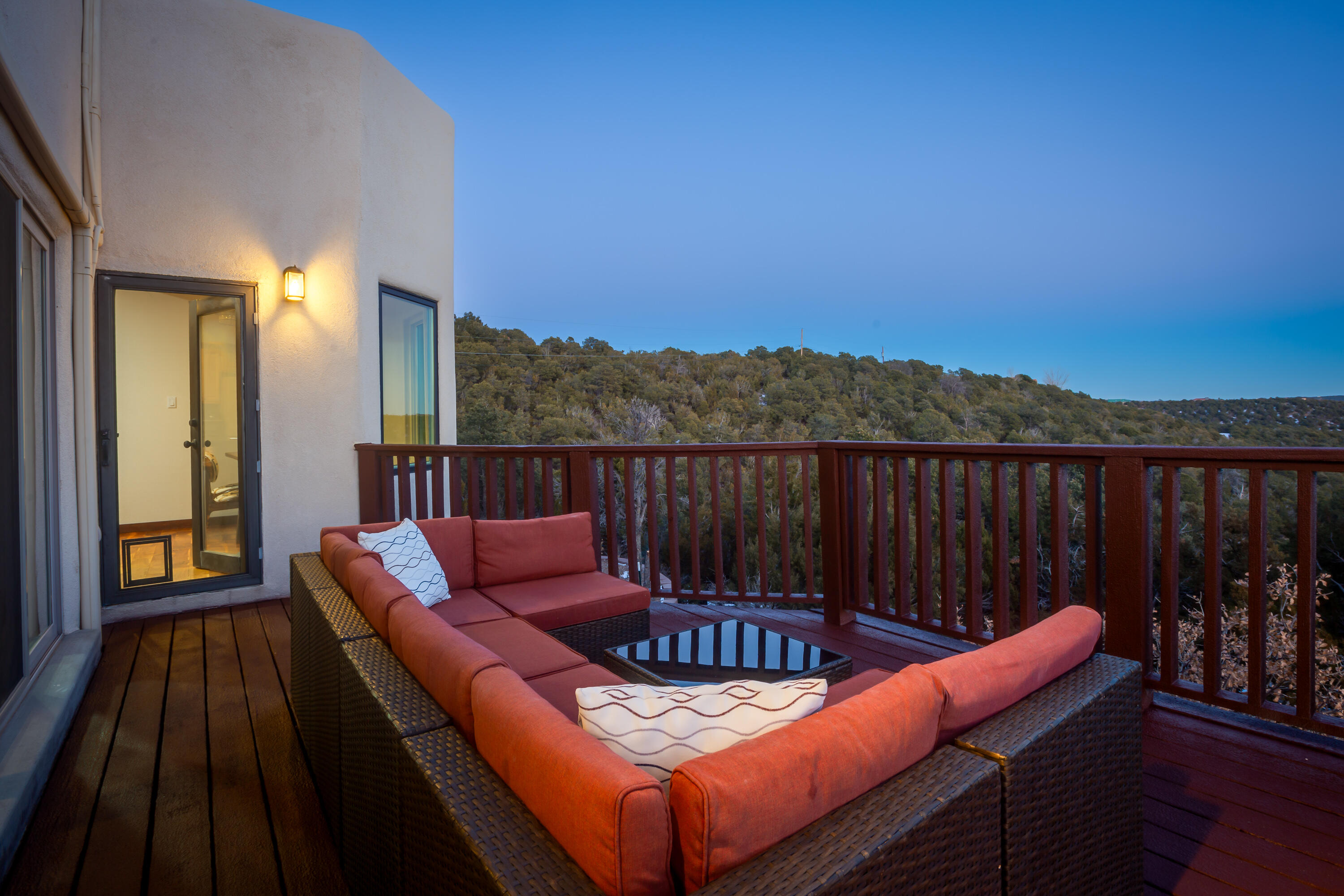 2 Snowcap Court