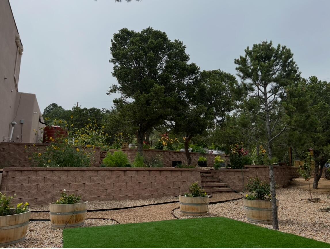 2 Snowcap Court