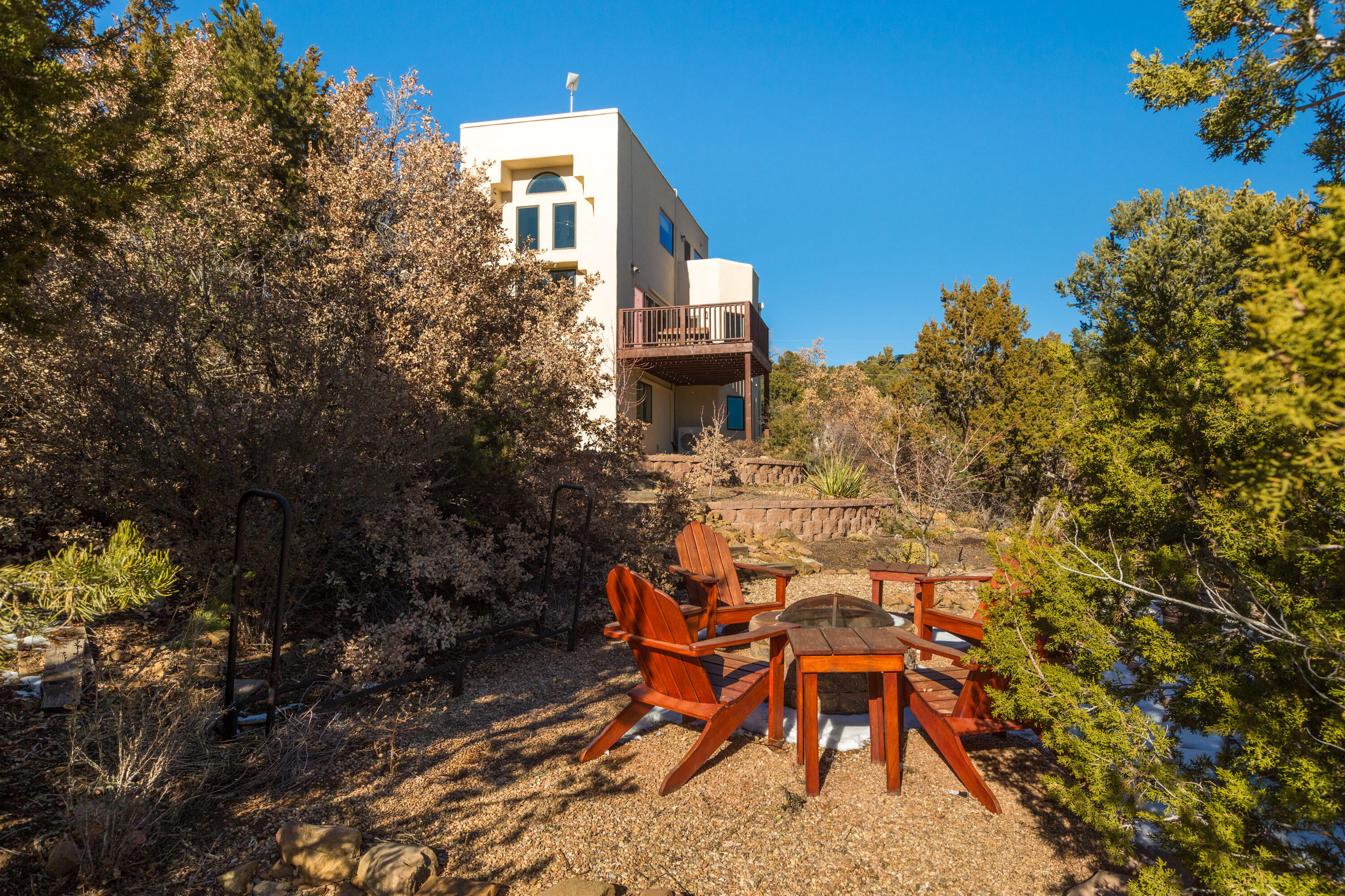 2 Snowcap Court