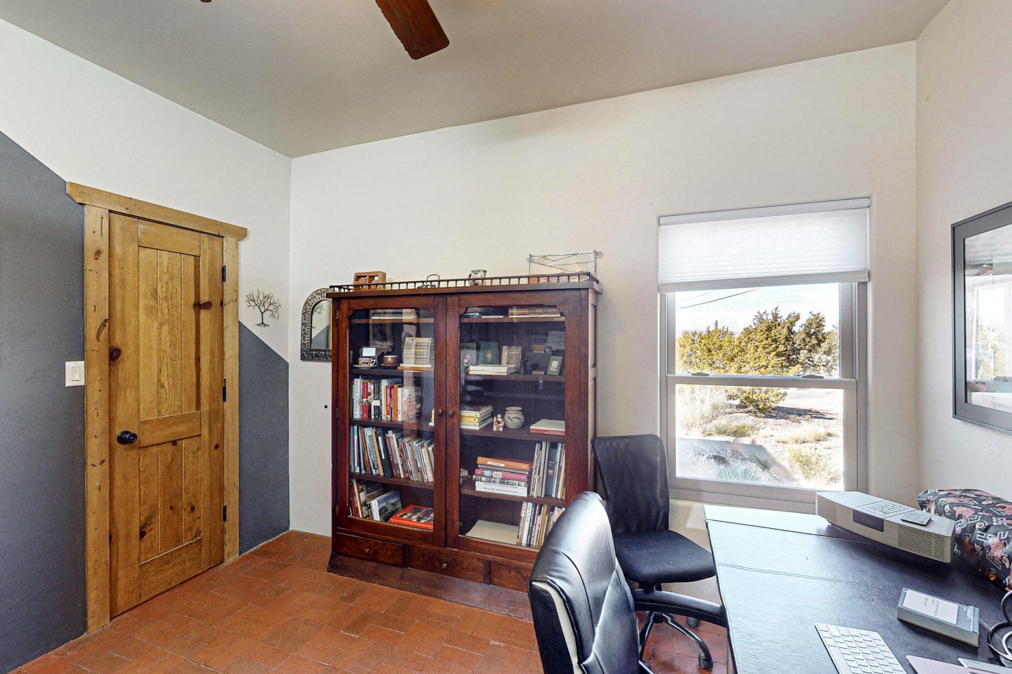 15 DESERT MOUNTAIN Road