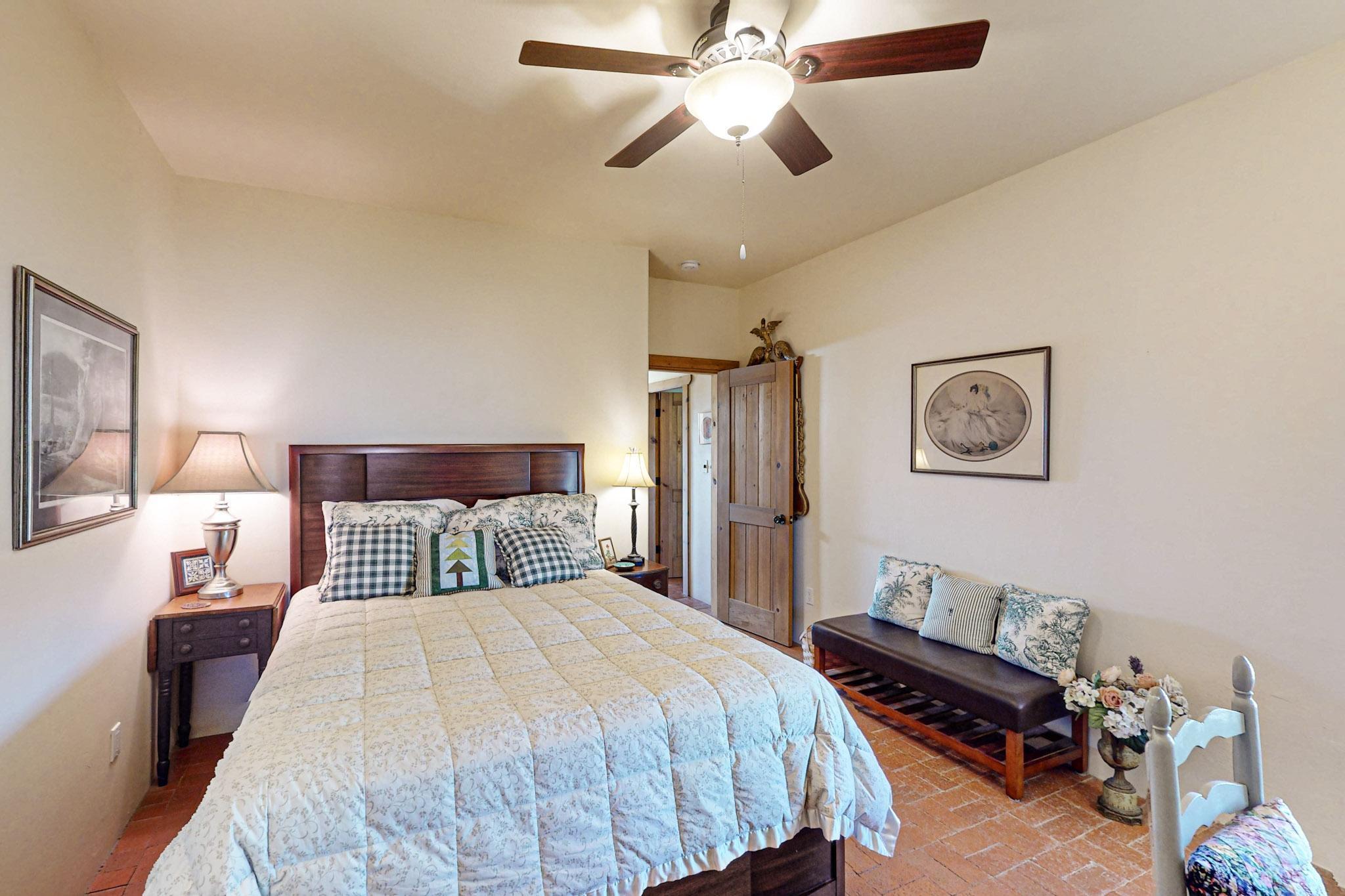 15 DESERT MOUNTAIN Road