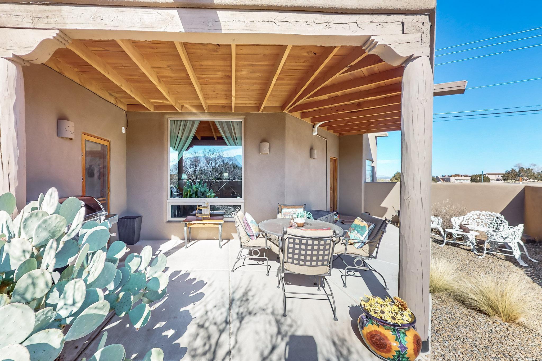 15 DESERT MOUNTAIN Road