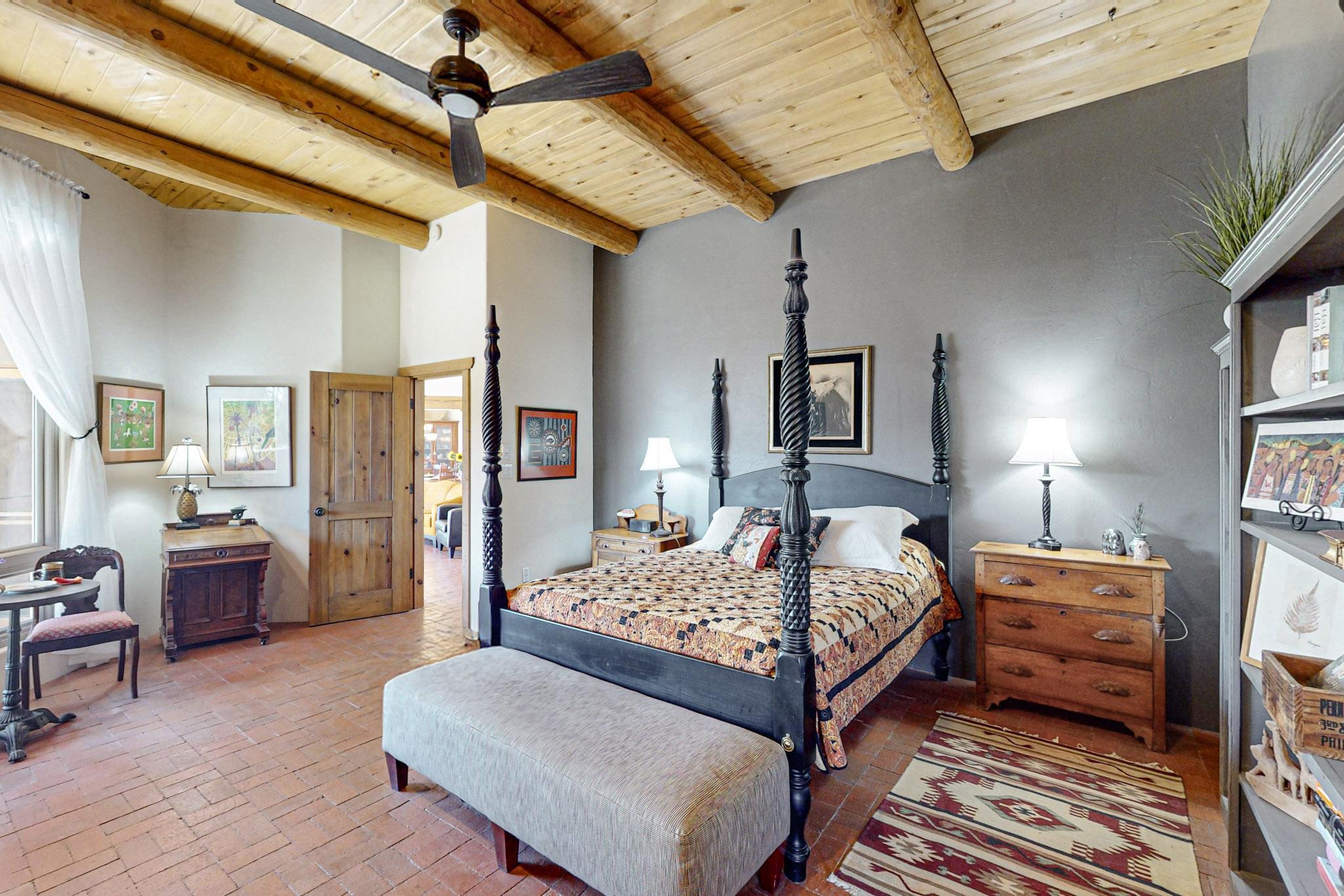 15 DESERT MOUNTAIN Road