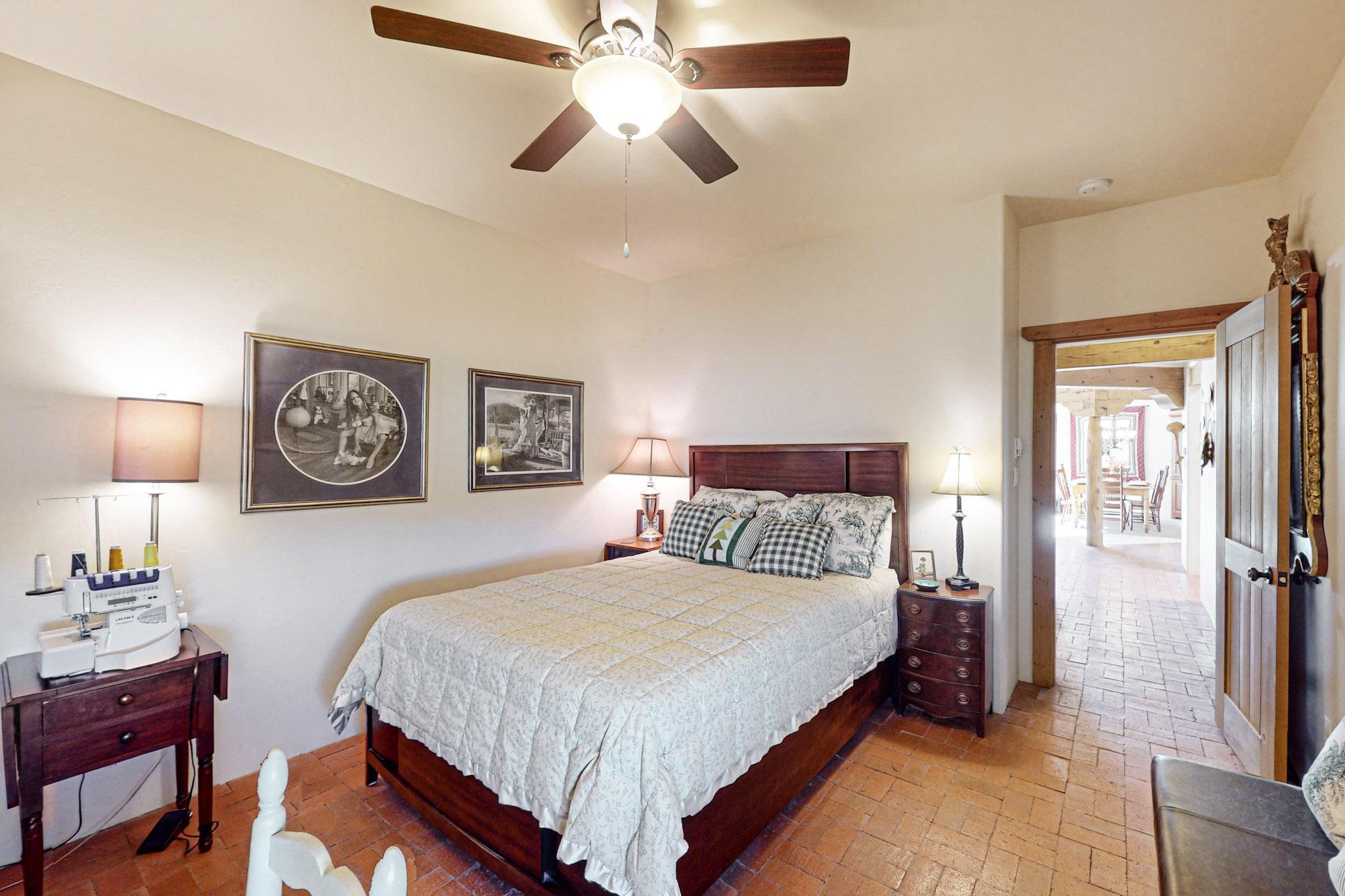 15 DESERT MOUNTAIN Road