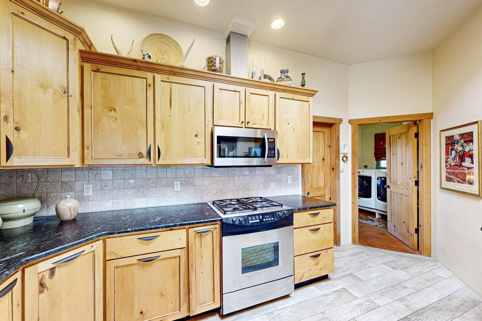 15 DESERT MOUNTAIN Road