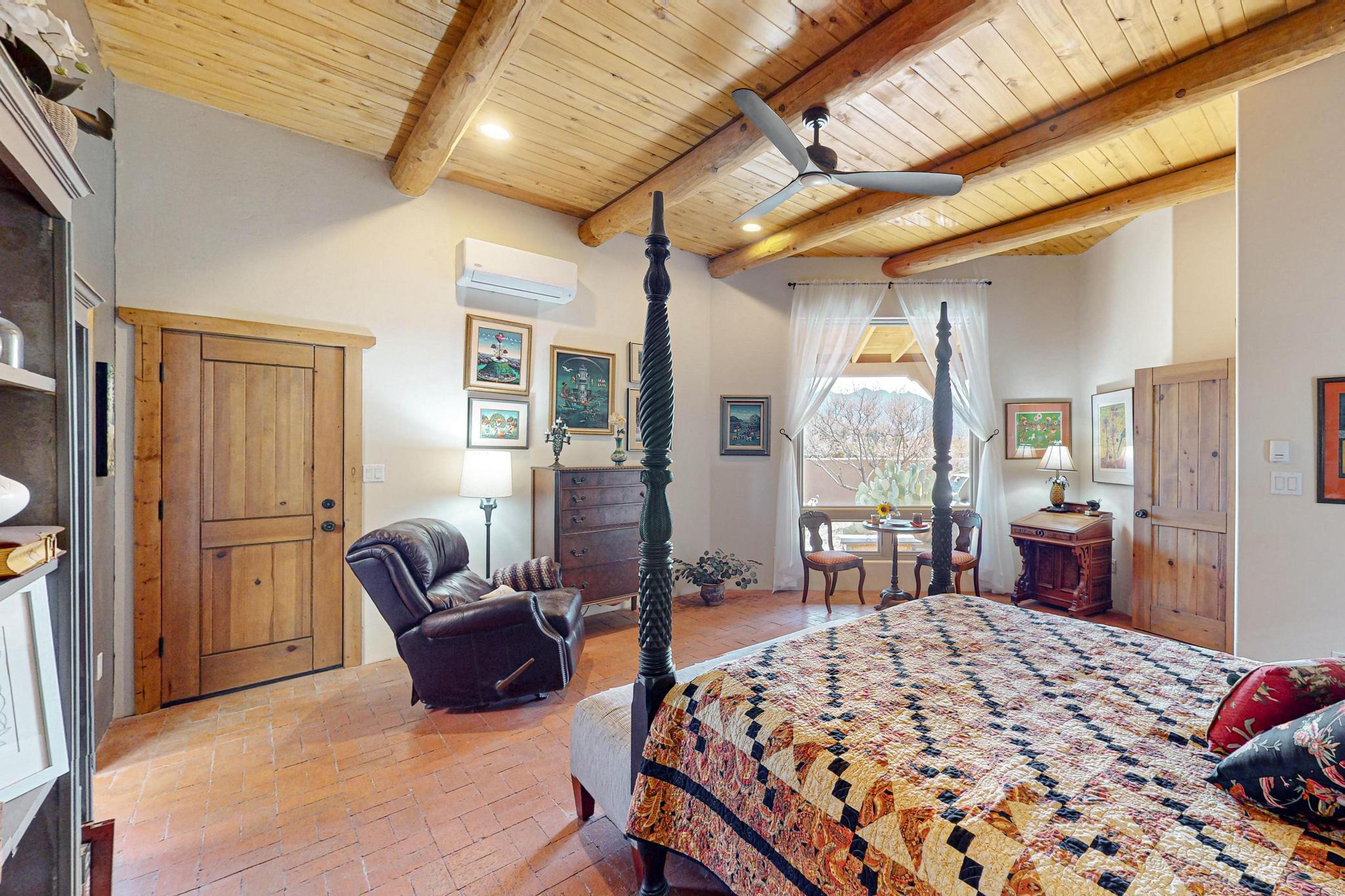 15 DESERT MOUNTAIN Road