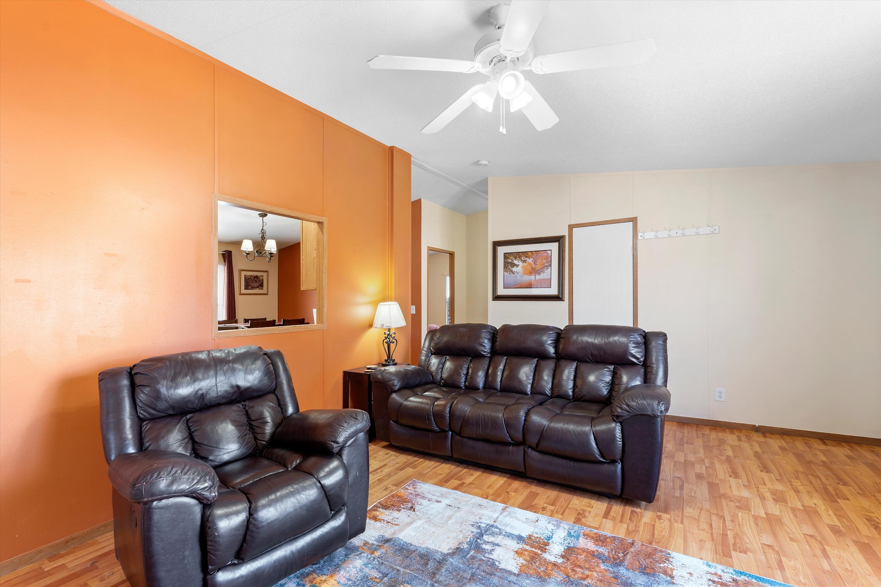 2025 E JEMEZ Road 233