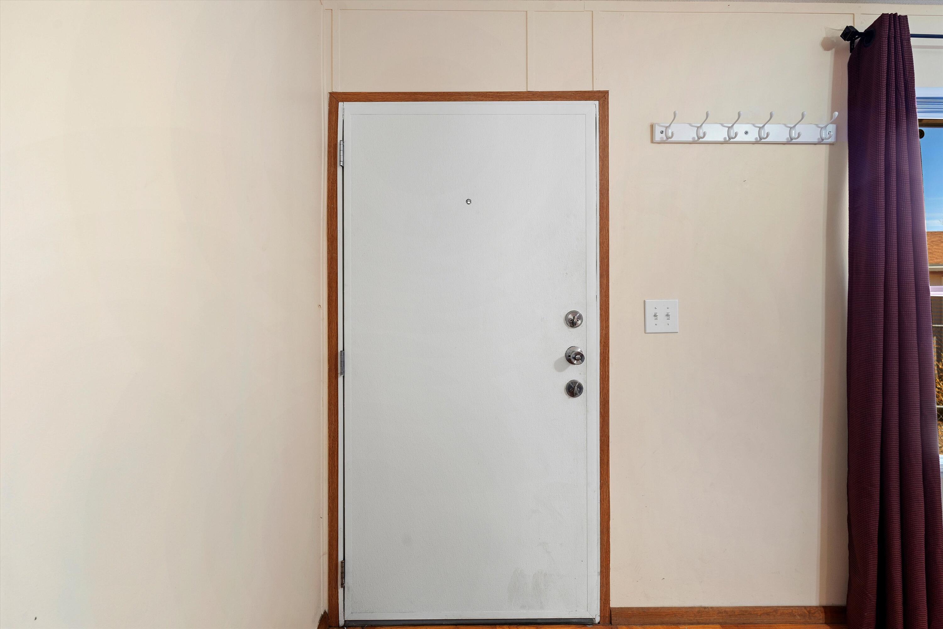 2025 E JEMEZ Road 233