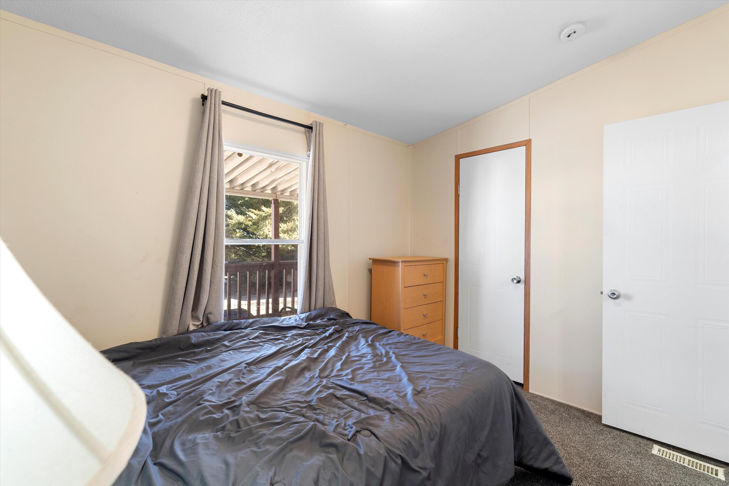 2025 E JEMEZ Road 233