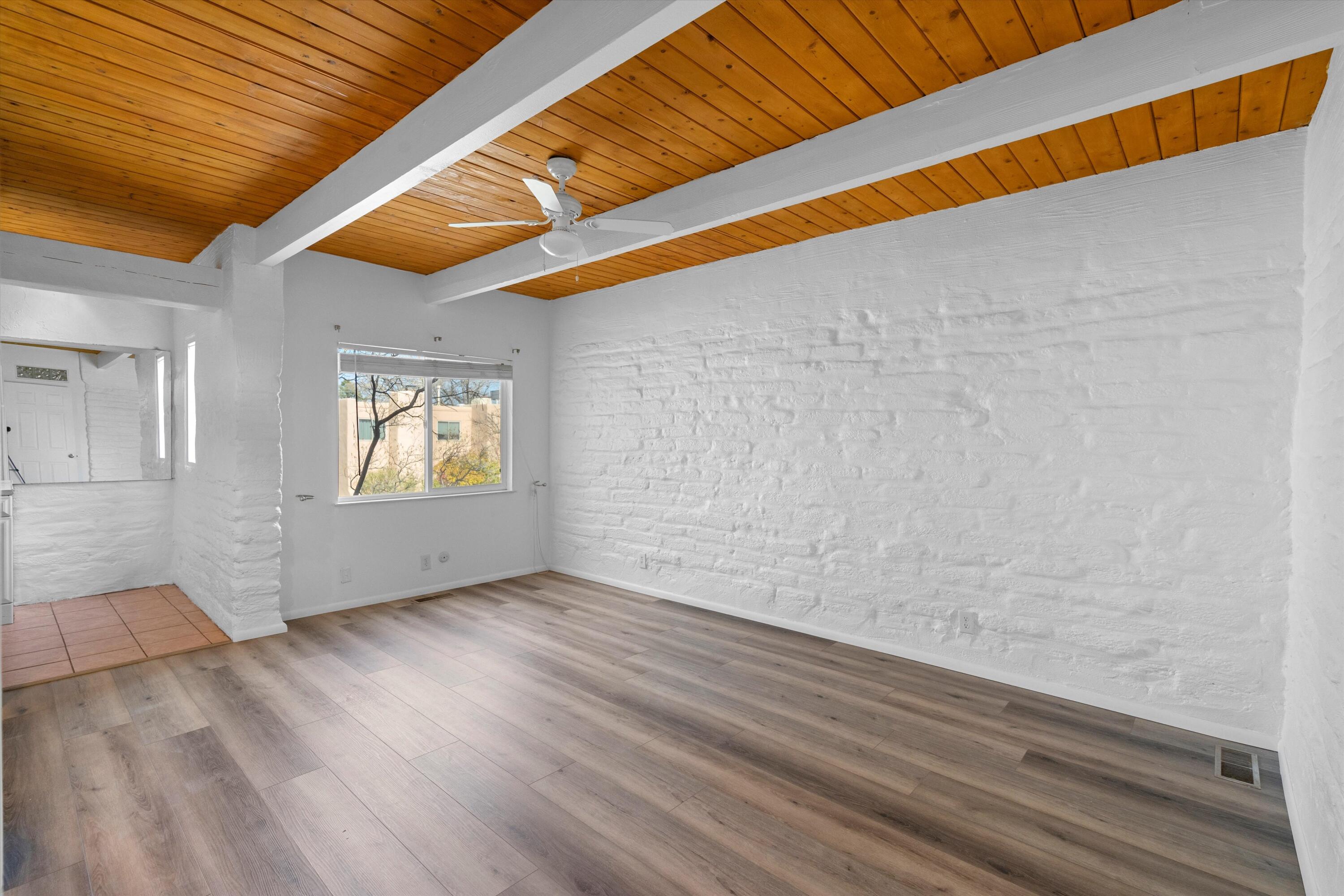 1028 GUADALUPE DEL PRADO Street NW
