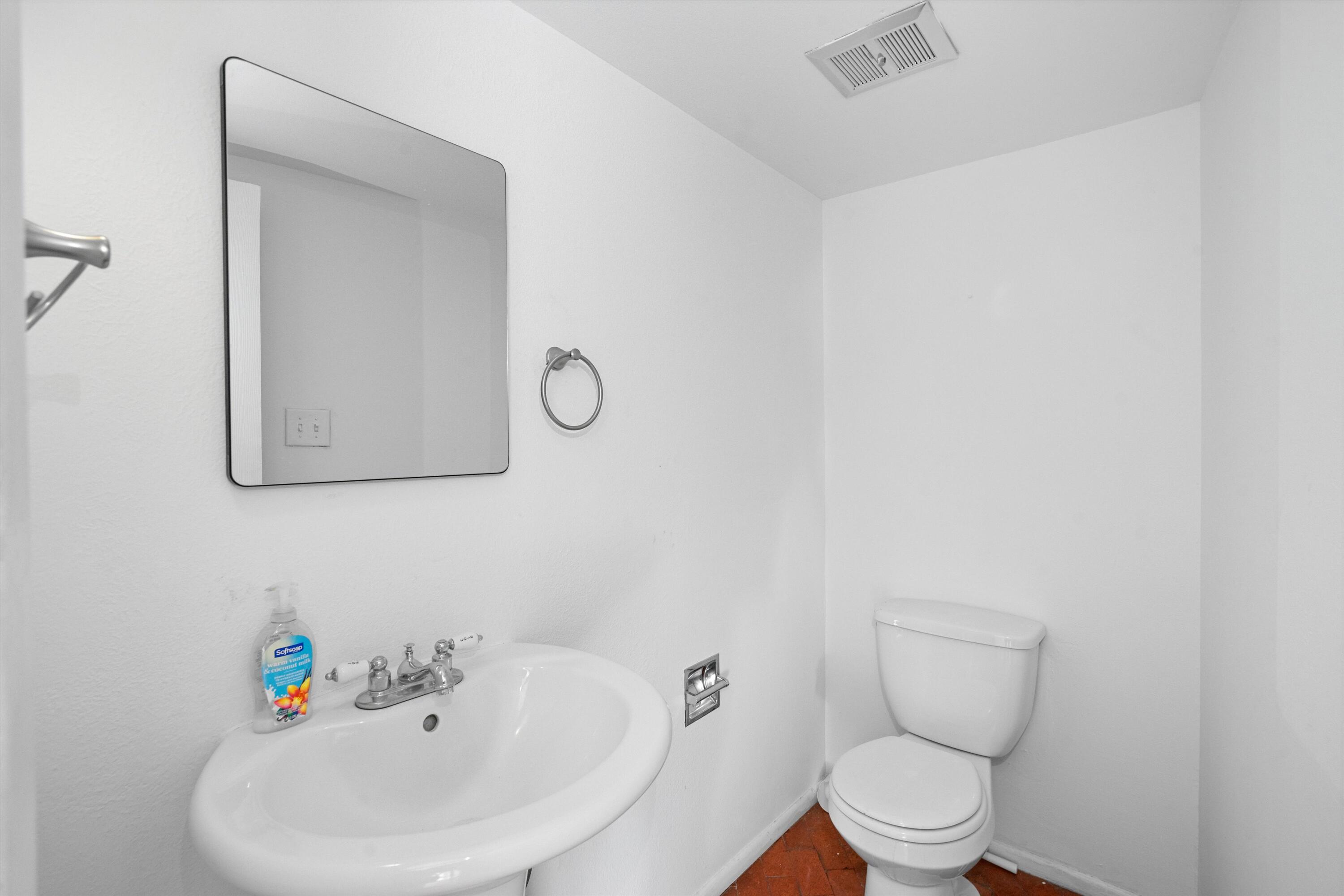 1028 GUADALUPE DEL PRADO Street NW