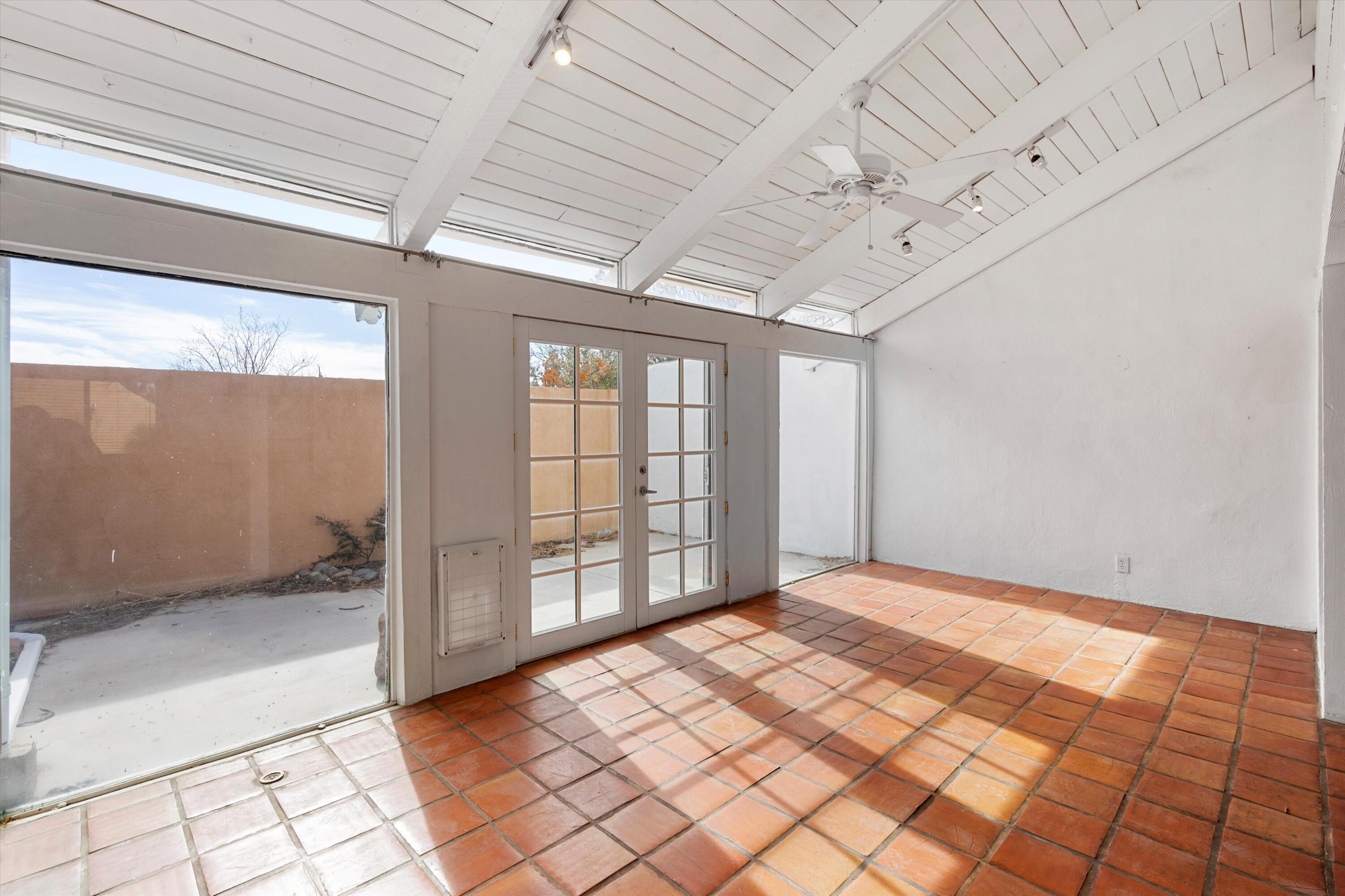 1028 GUADALUPE DEL PRADO Street NW