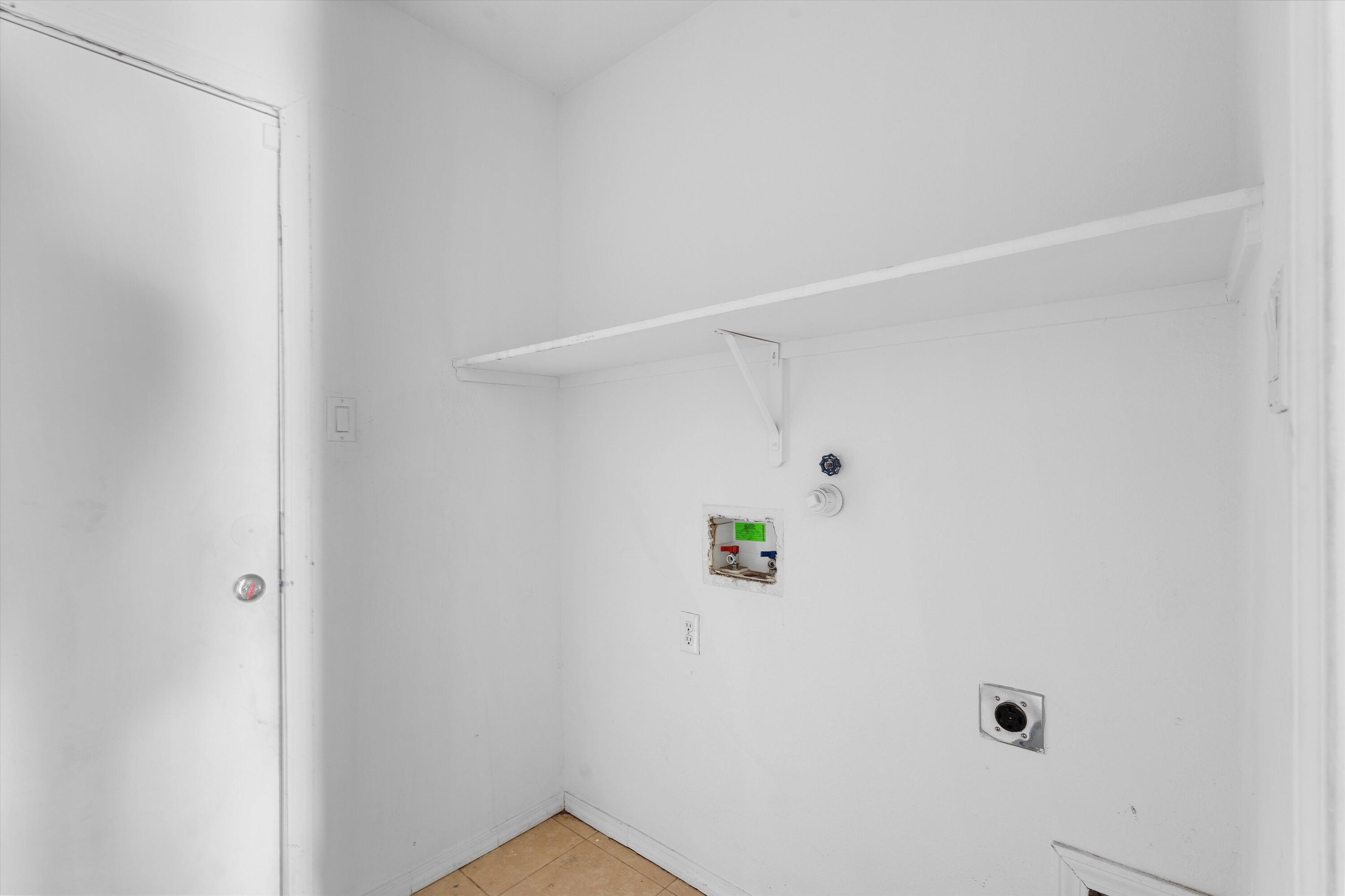 10008 GARDEN GATE Lane SW