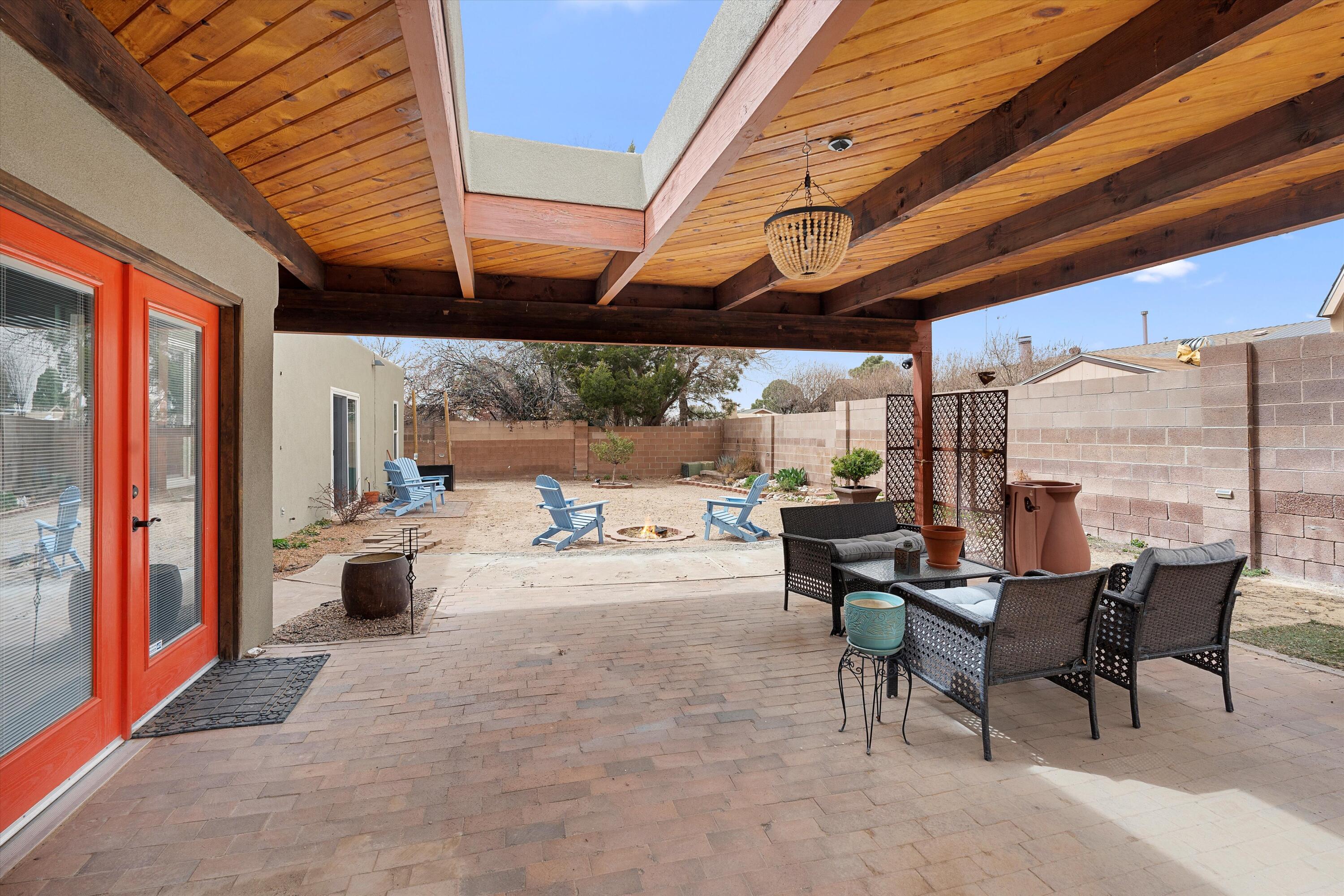 9809 ADMIRAL NIMITZ Avenue NE