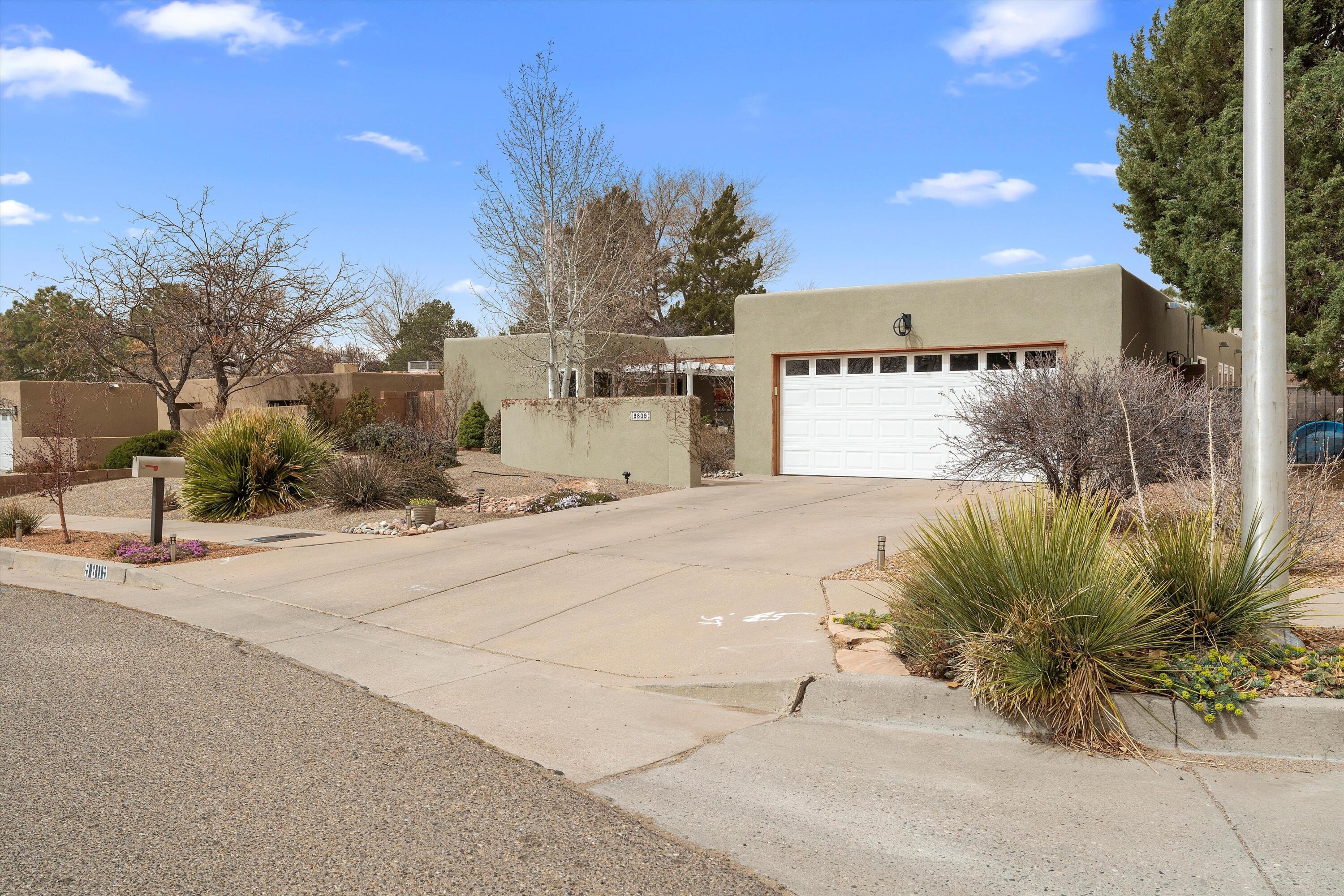 9809 ADMIRAL NIMITZ Avenue NE