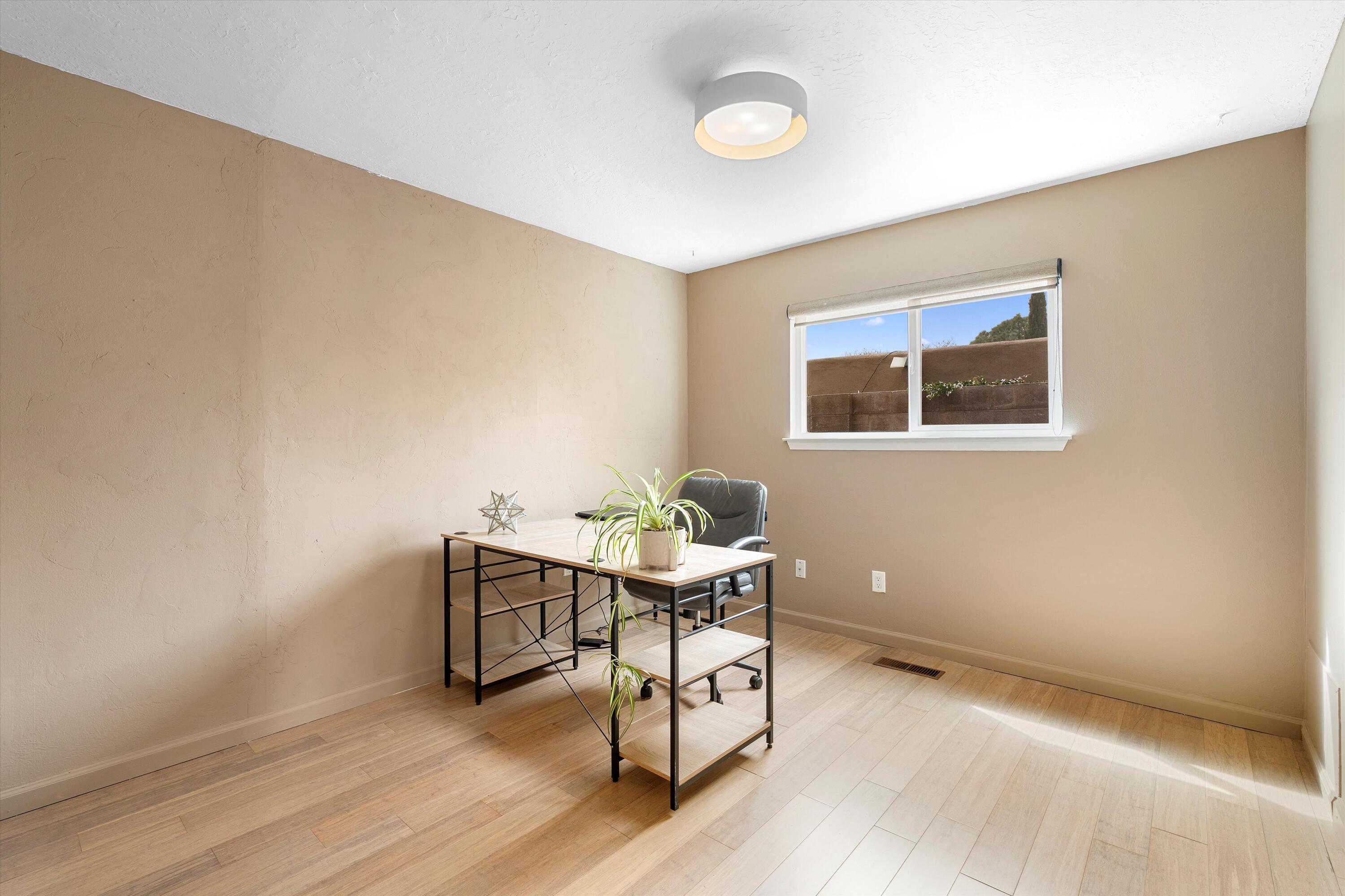 9809 ADMIRAL NIMITZ Avenue NE