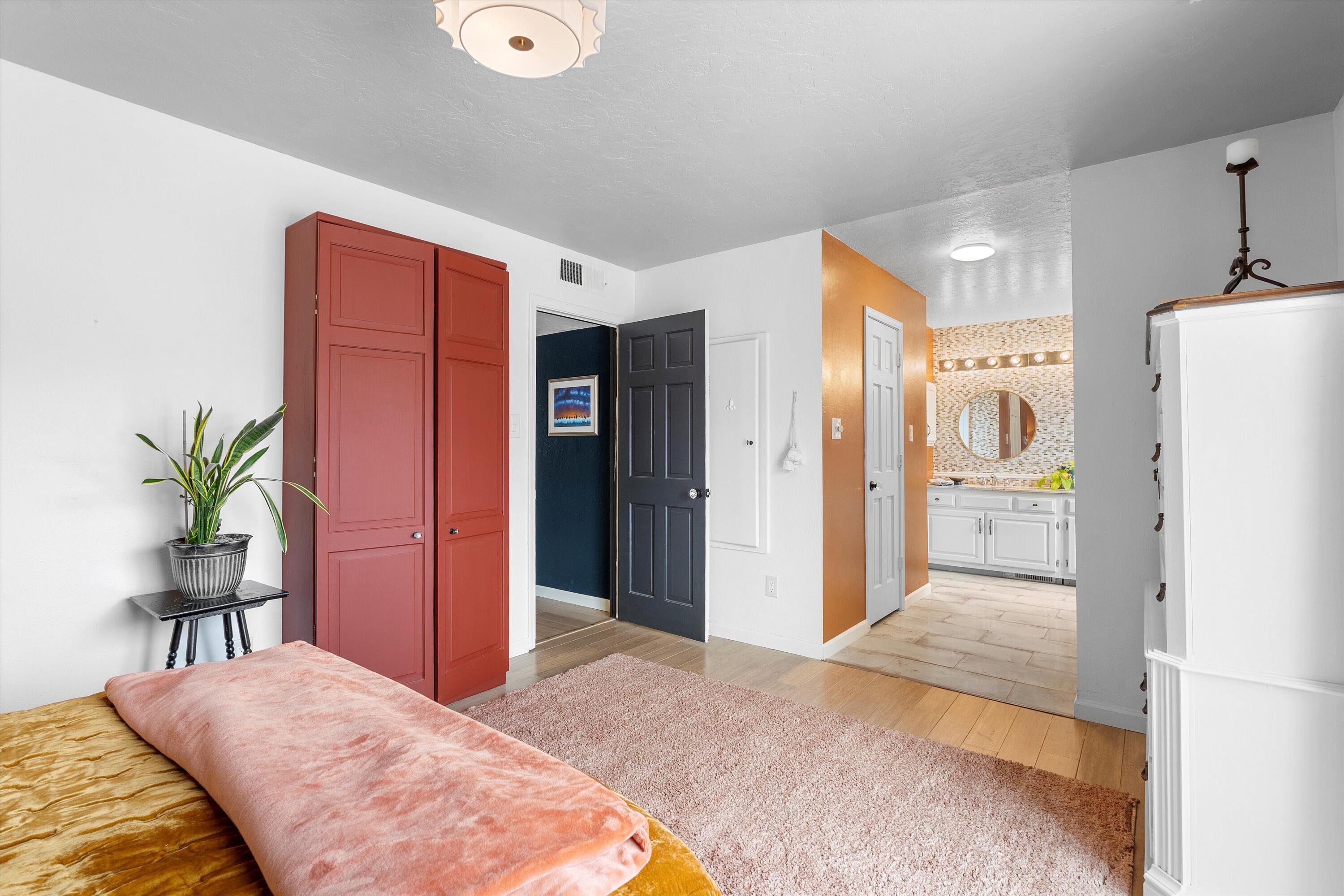 9809 ADMIRAL NIMITZ Avenue NE