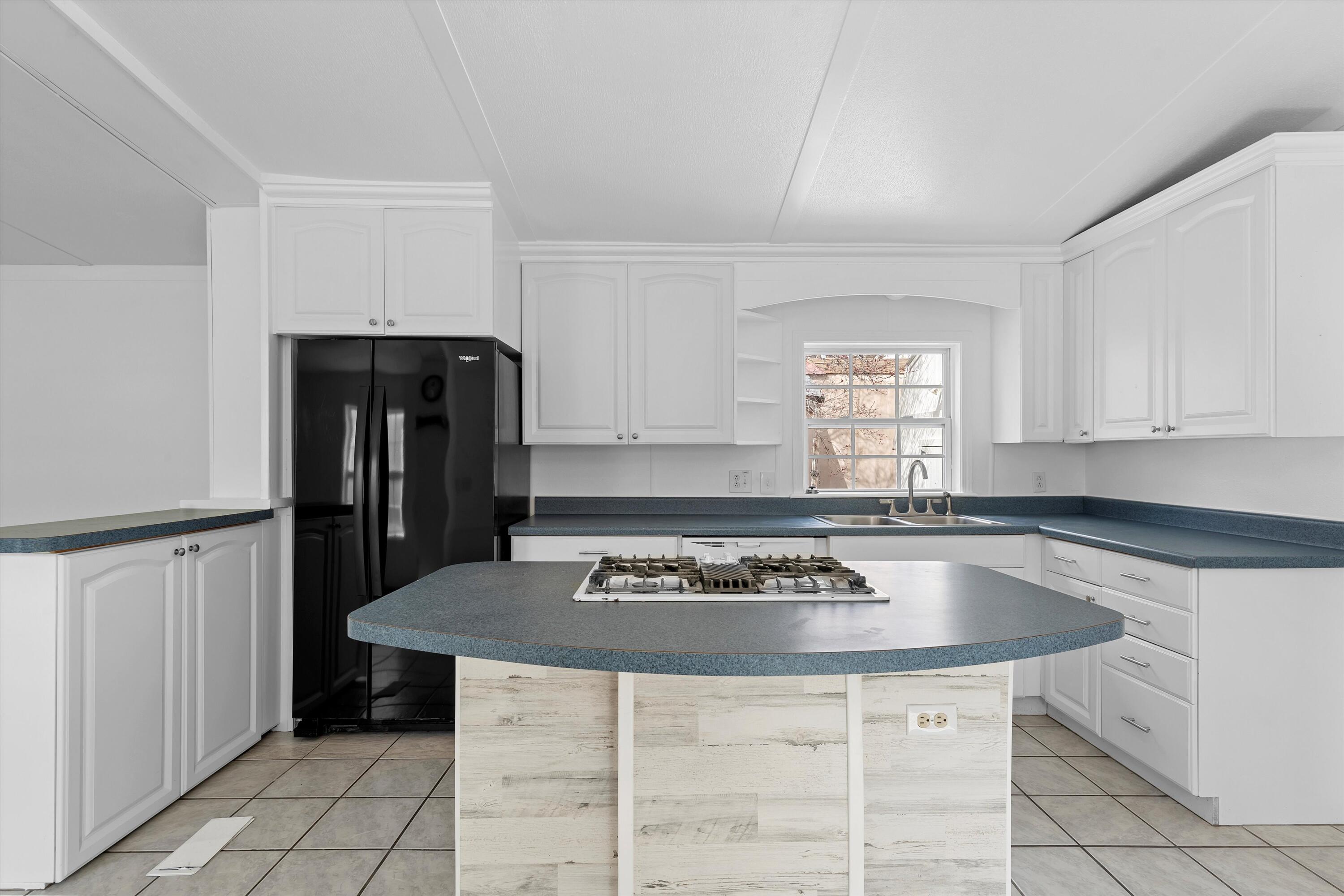 945 SAN ILDEFONSO Road 16