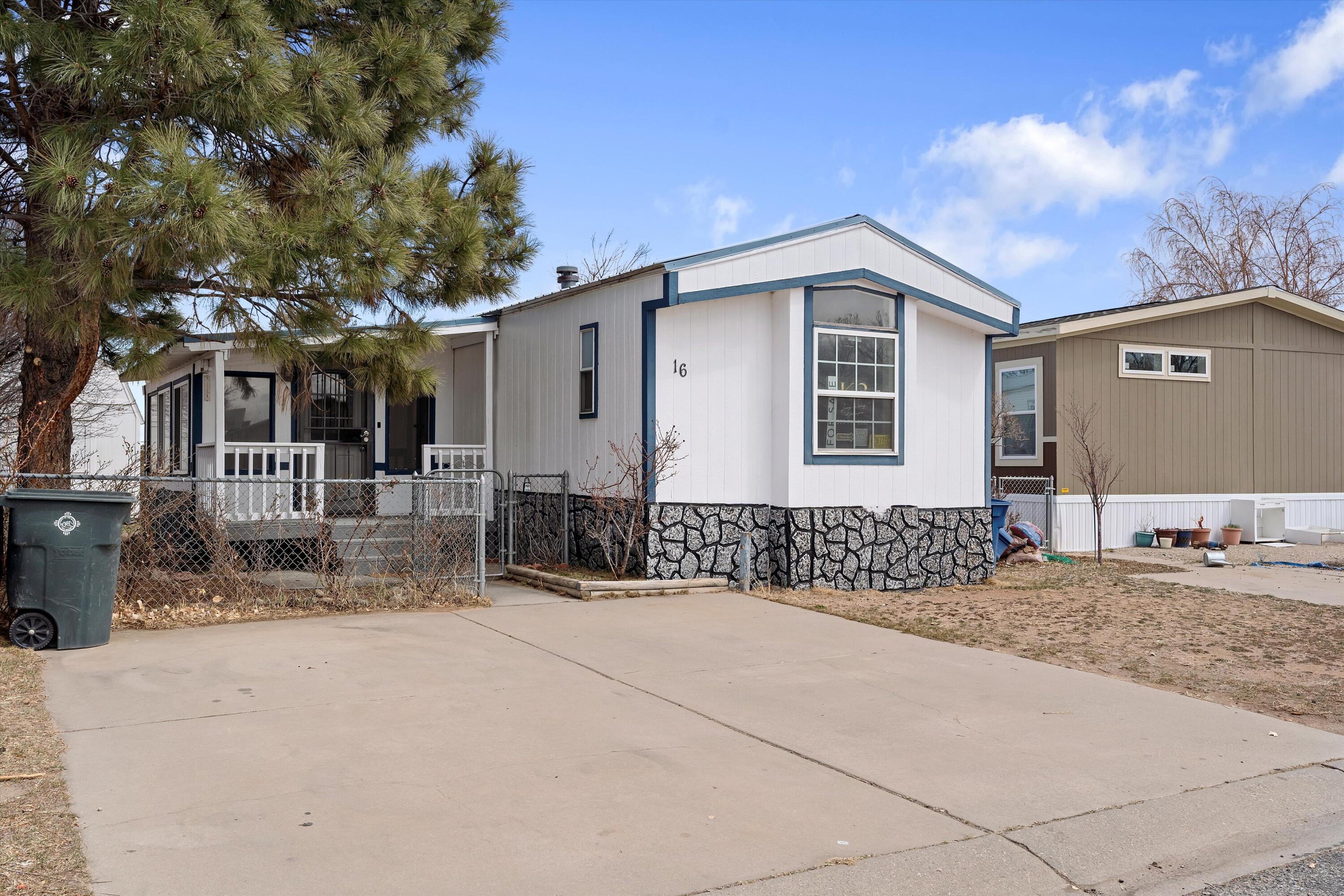 945 SAN ILDEFONSO Road 16