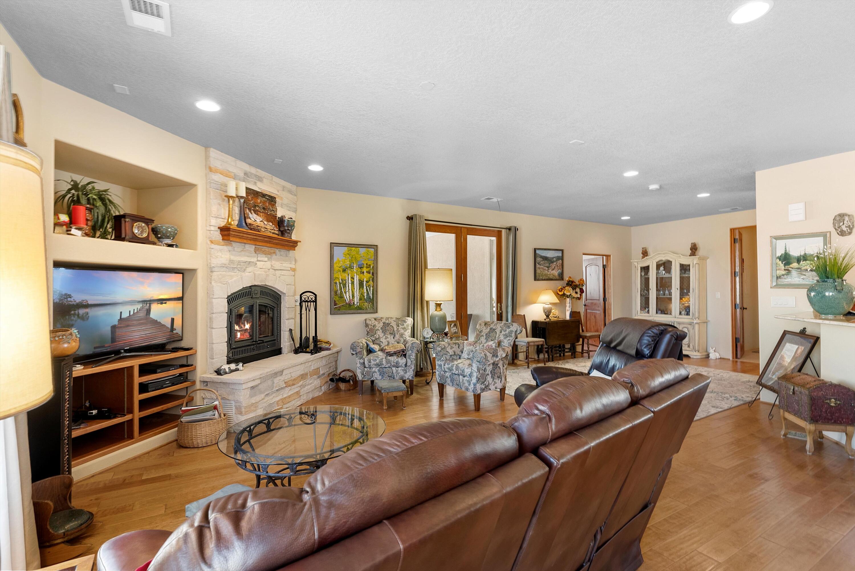 45 Washburn Lane