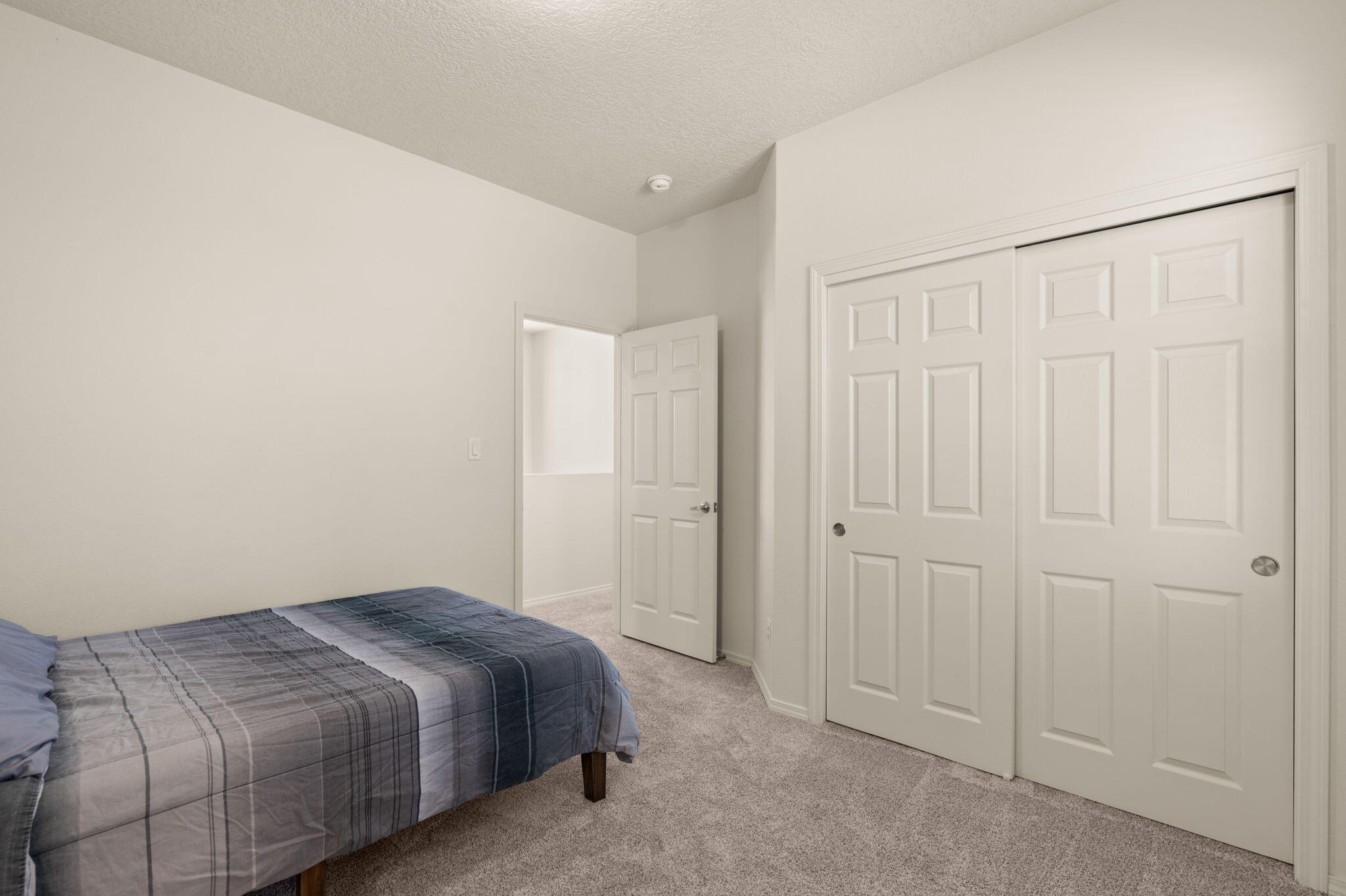 501 WHITTEN Trail SW