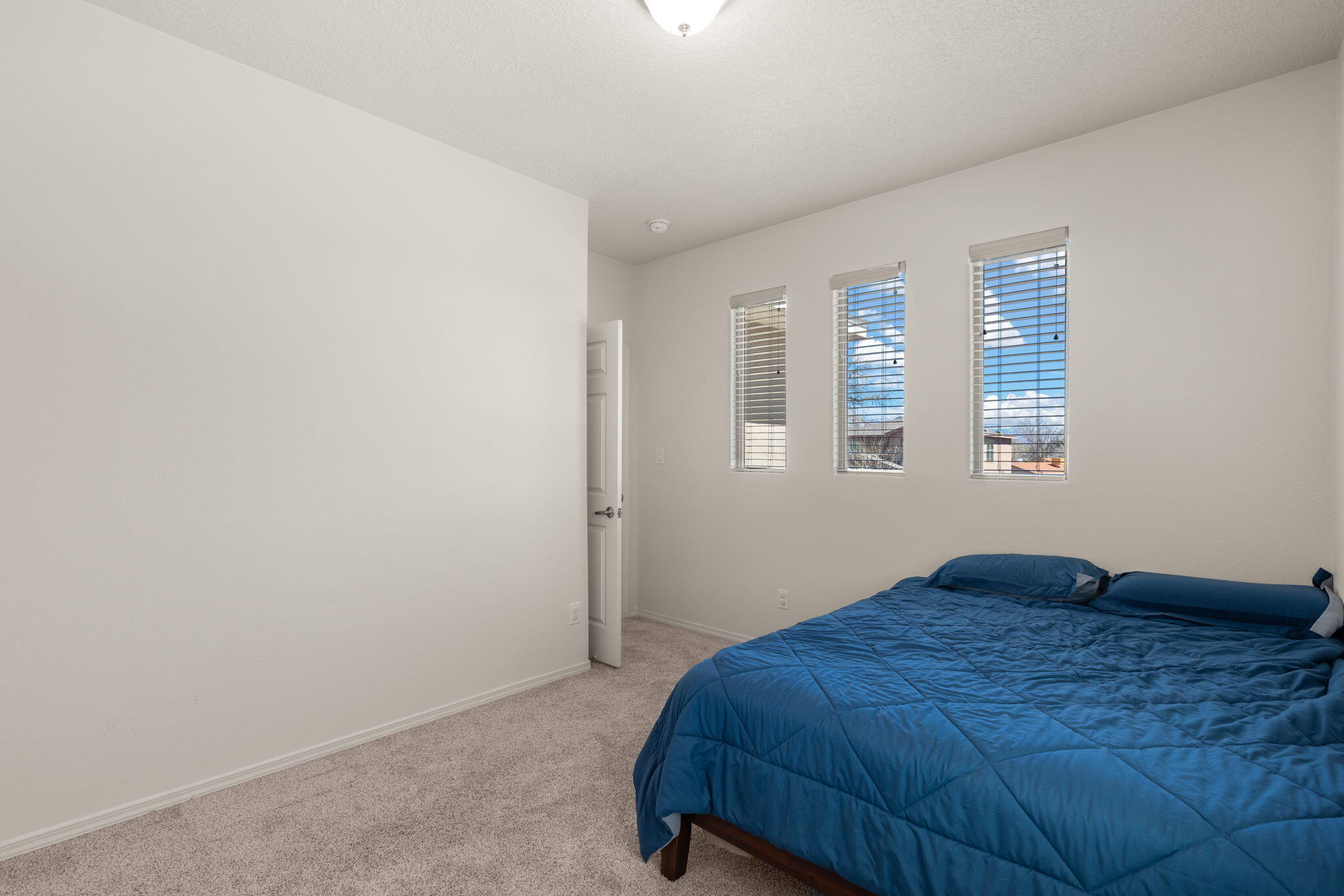 501 WHITTEN Trail SW