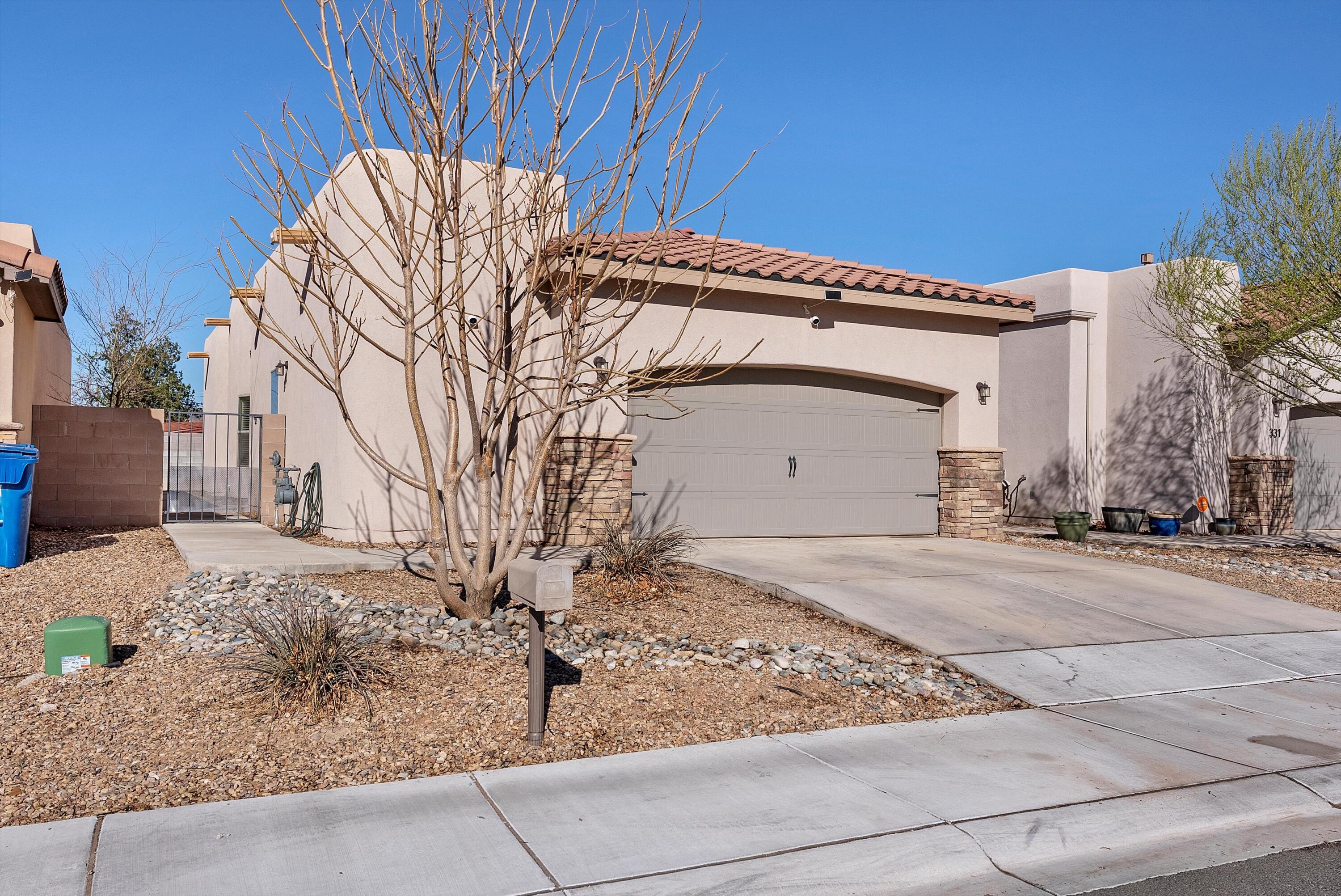 321 CORONADO Lane NE