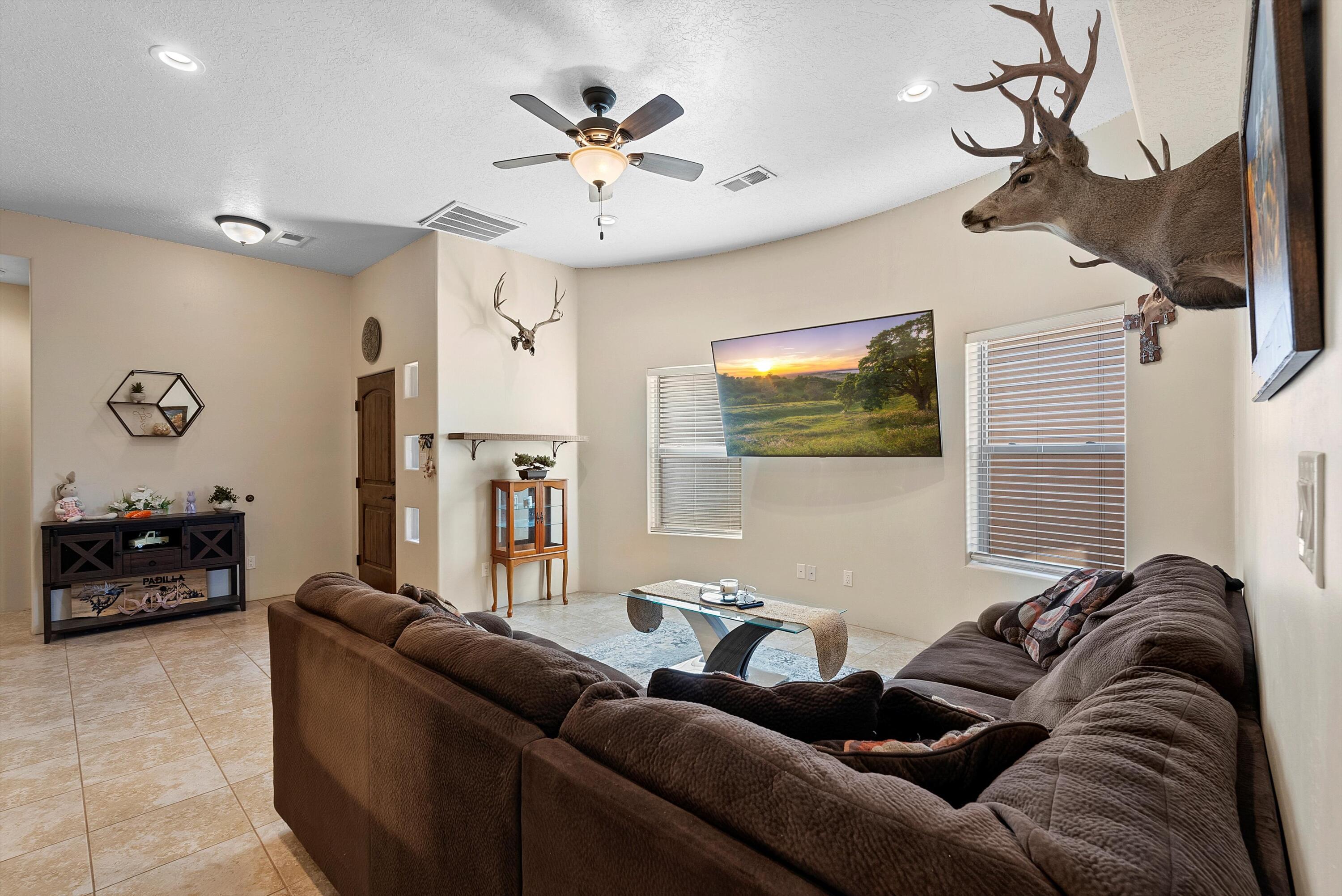 321 CORONADO Lane NE