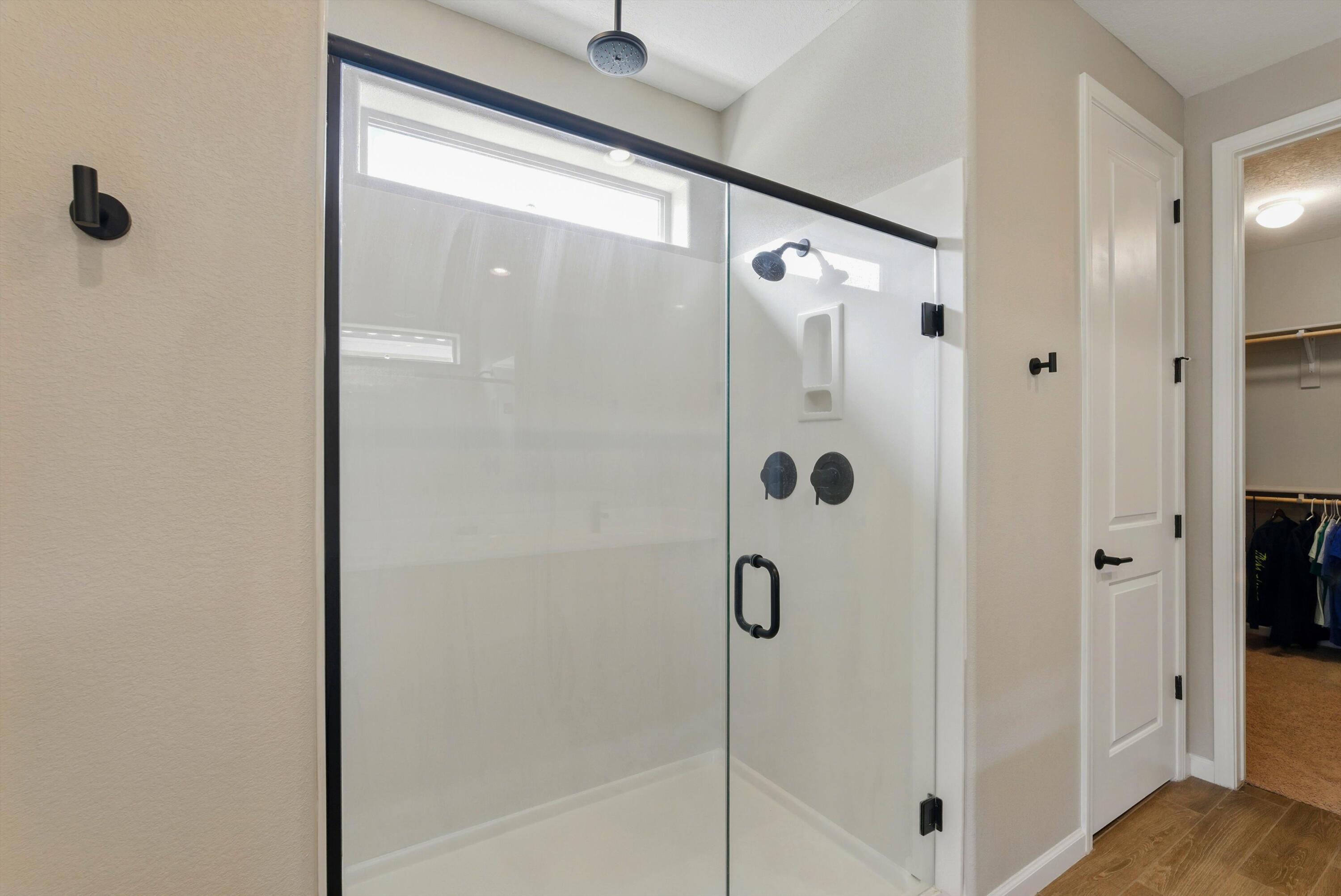 6104 MOTHERWELL Drive SE