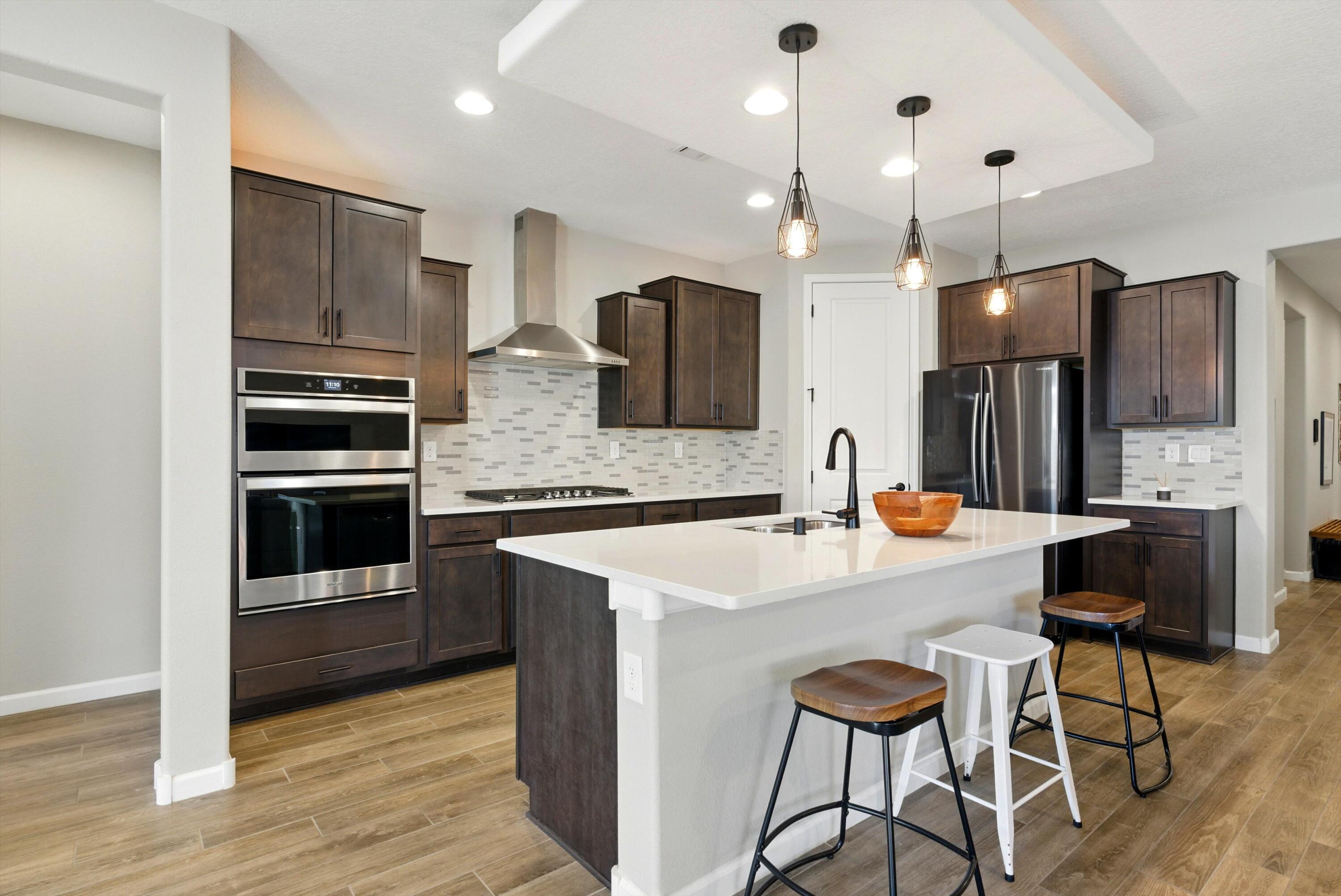 6104 MOTHERWELL Drive SE