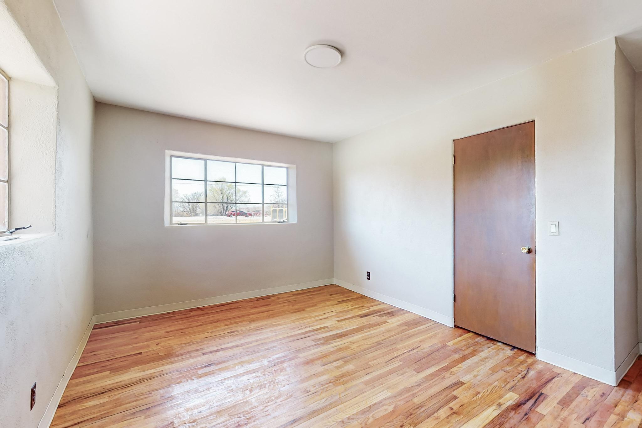21 Bouquet Lane