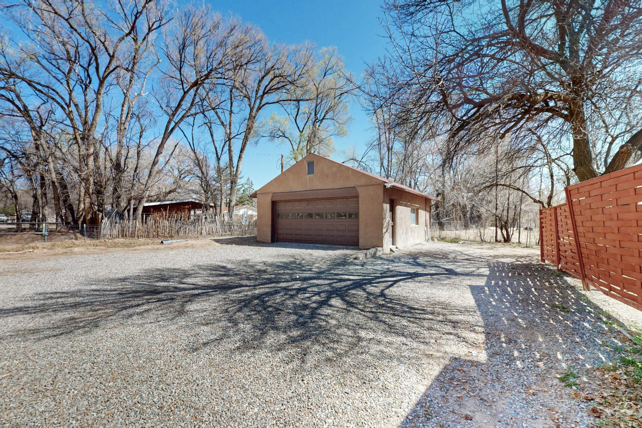 21 Bouquet Lane